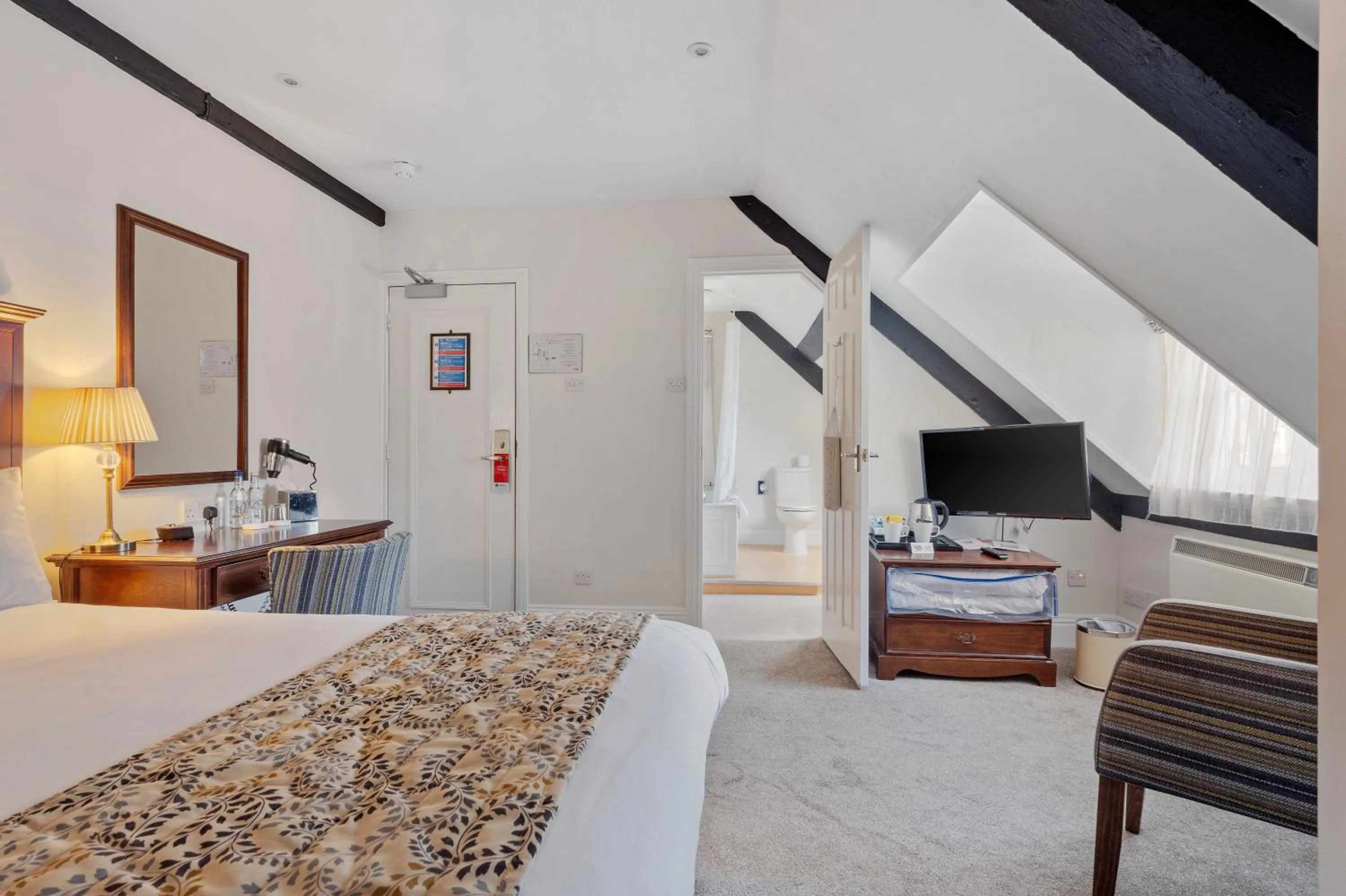 Bedroom, Bed in Sleeping Bear Hotels Dorchester