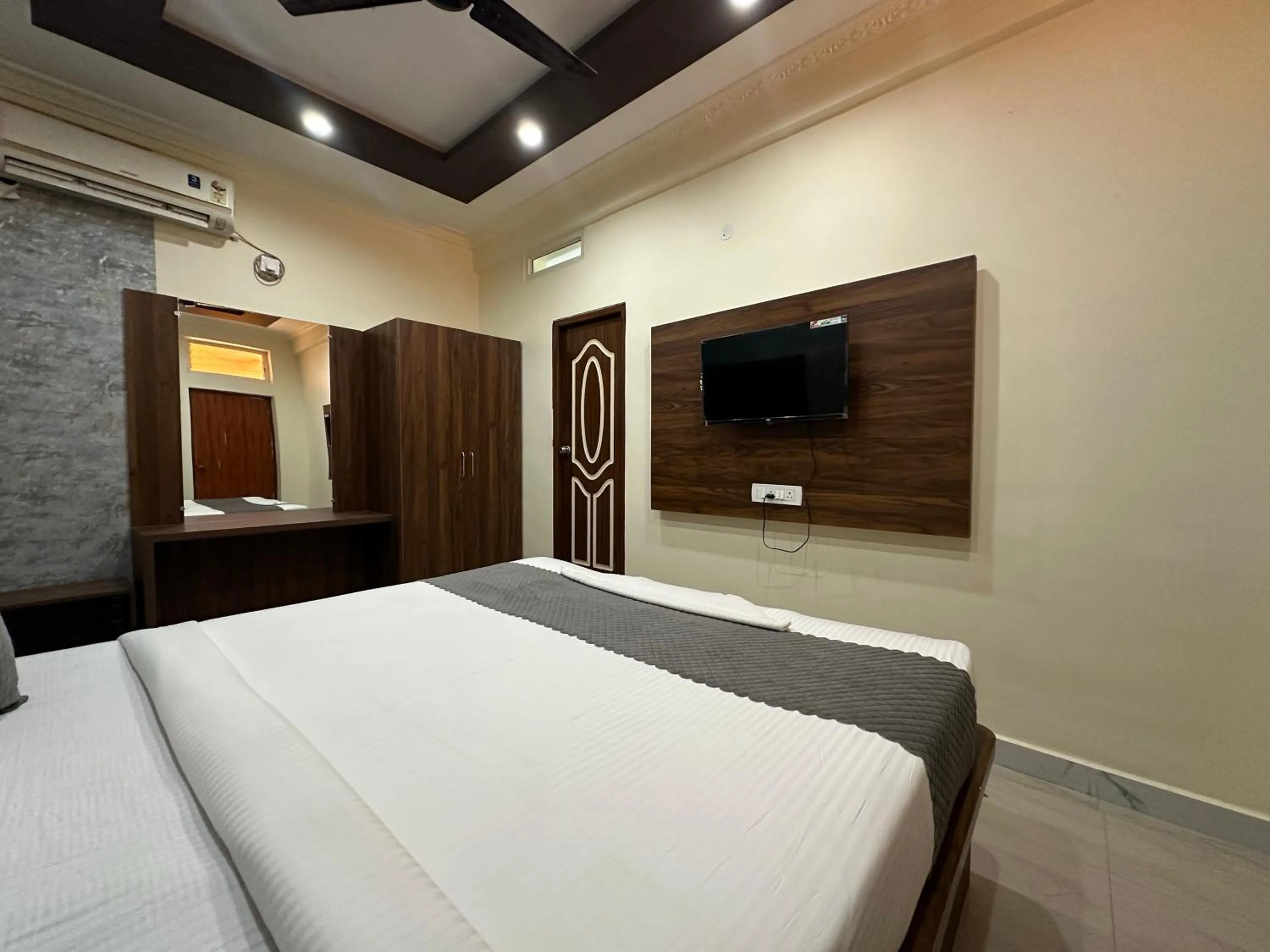 Bedroom, Bed in Hotel Boss Palace