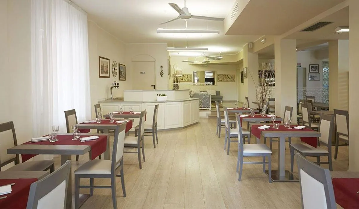 Restaurant/places to eat in Hotel Villa Sirena Numana