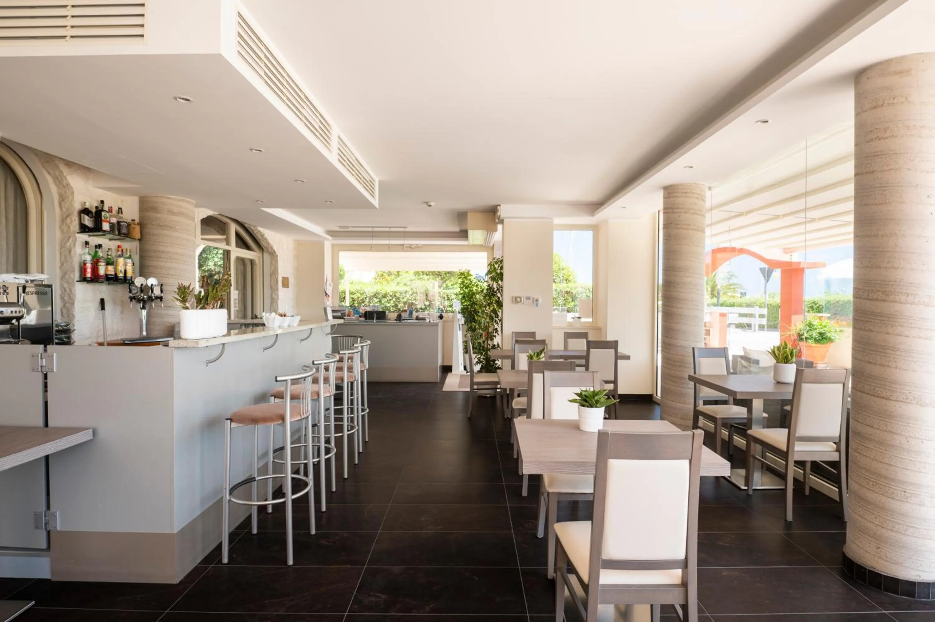 Restaurant/places to eat in Hotel Villa Sirena Numana