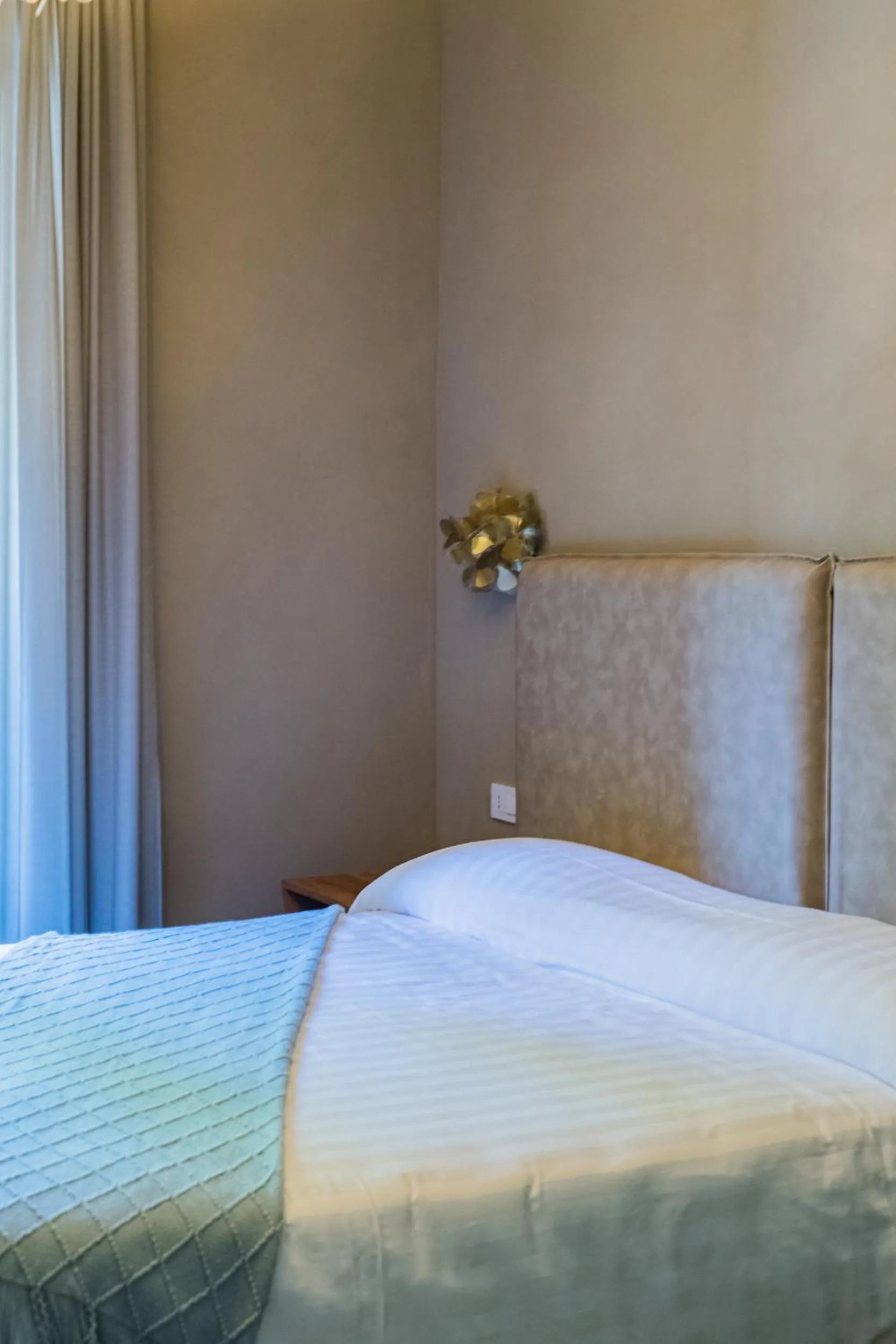 Bed in 163 BOUTIQUE HOTEL