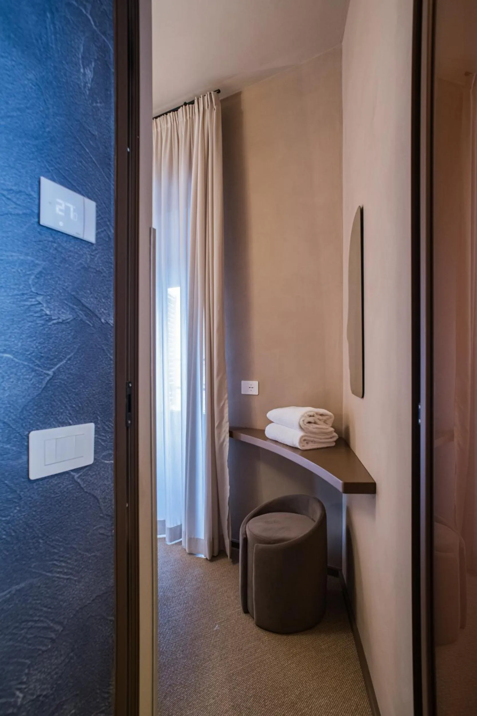 air conditioner in 163 BOUTIQUE HOTEL