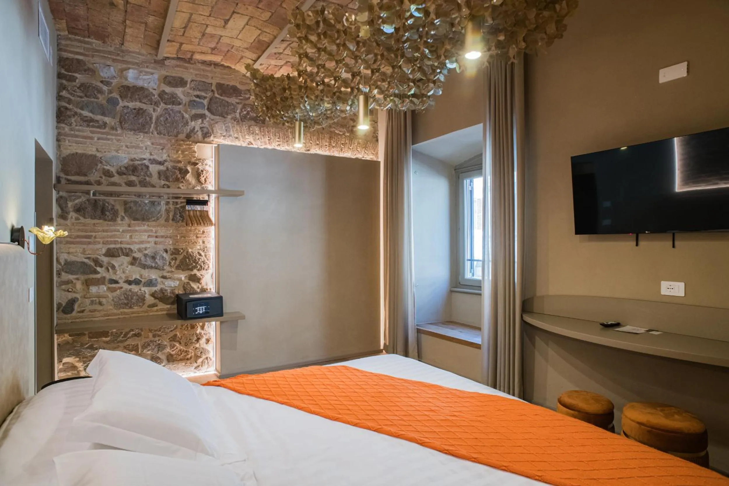 Bed in 163 BOUTIQUE HOTEL