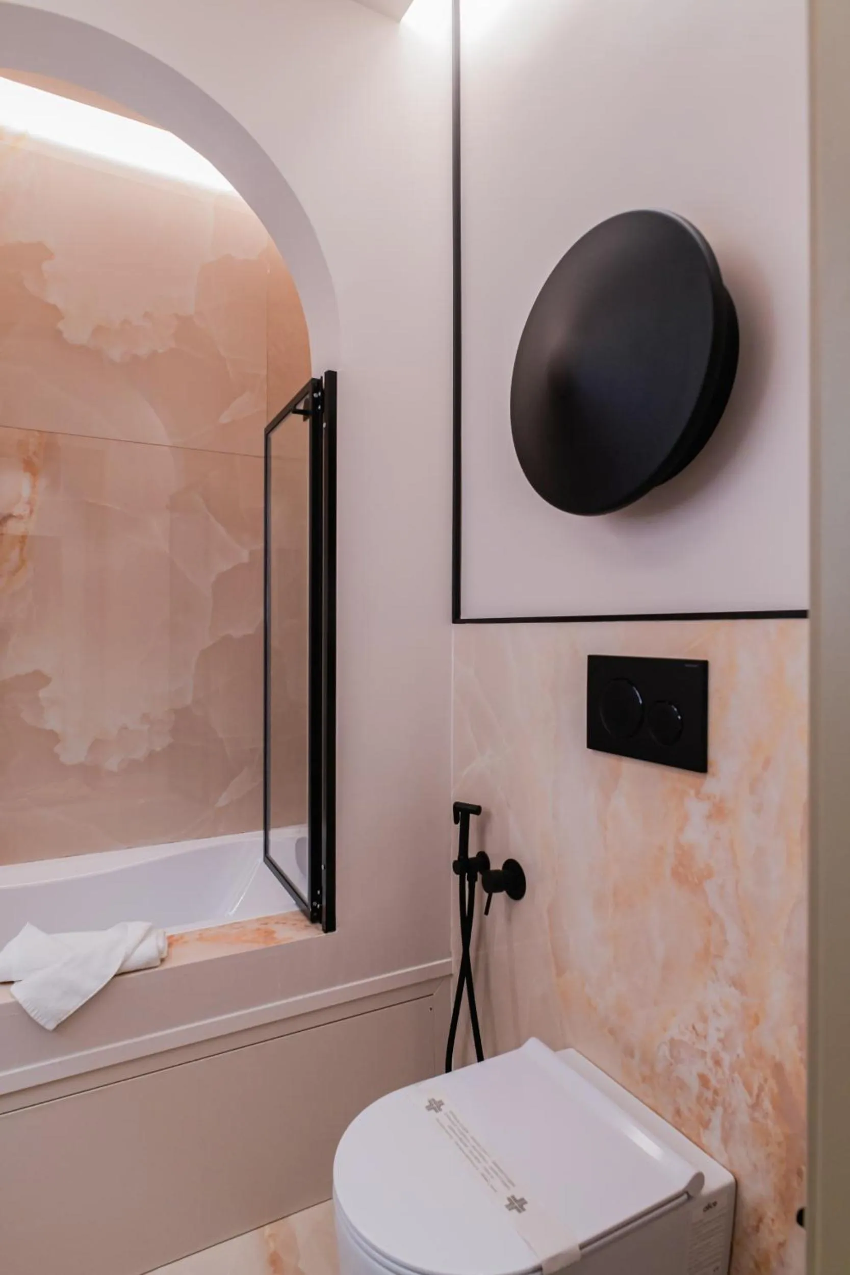 Toilet in 163 BOUTIQUE HOTEL