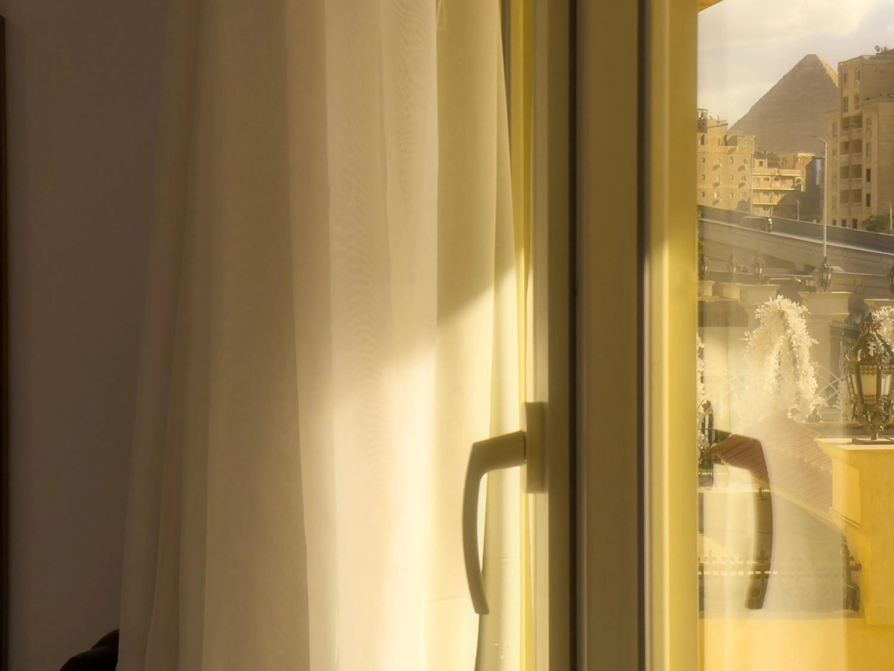 Royal Crown Hotel Giza Pyramids View