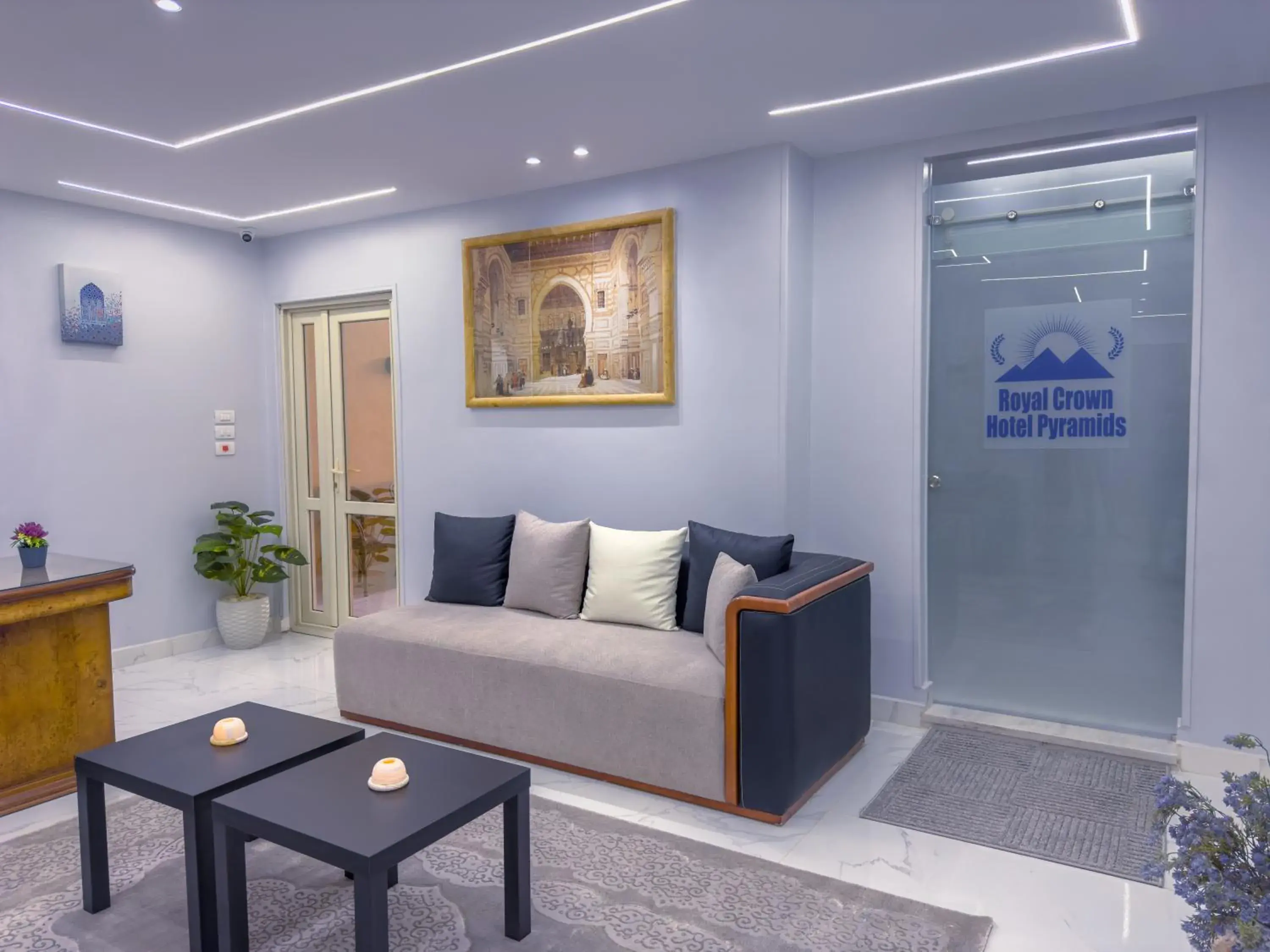 Lobby or reception in Royal Crown Hotel Giza Pyramids View Lobby or reception in Royal Crown Hotel Giza Pyramids View