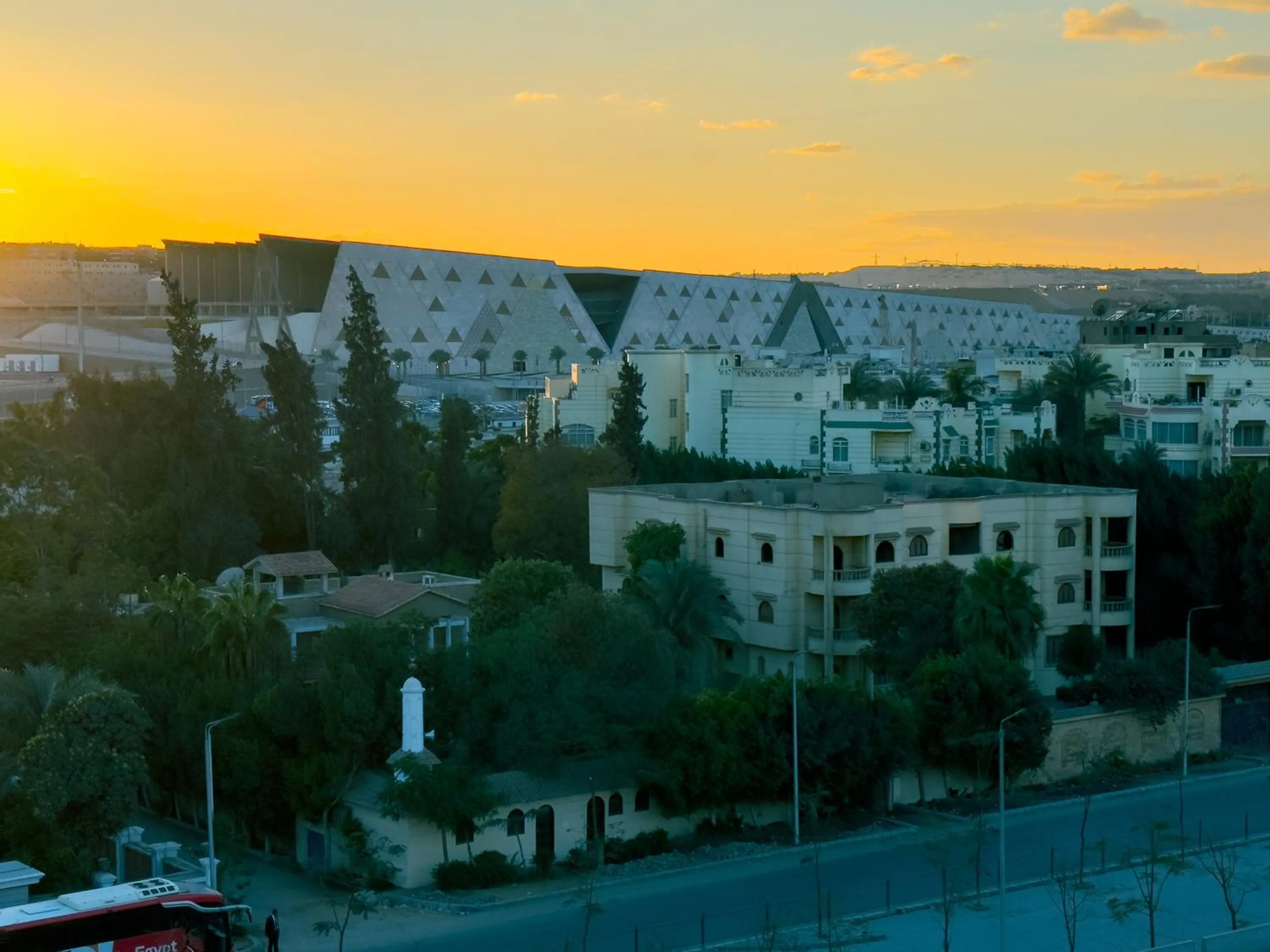 Royal Crown Hotel Giza Pyramids View