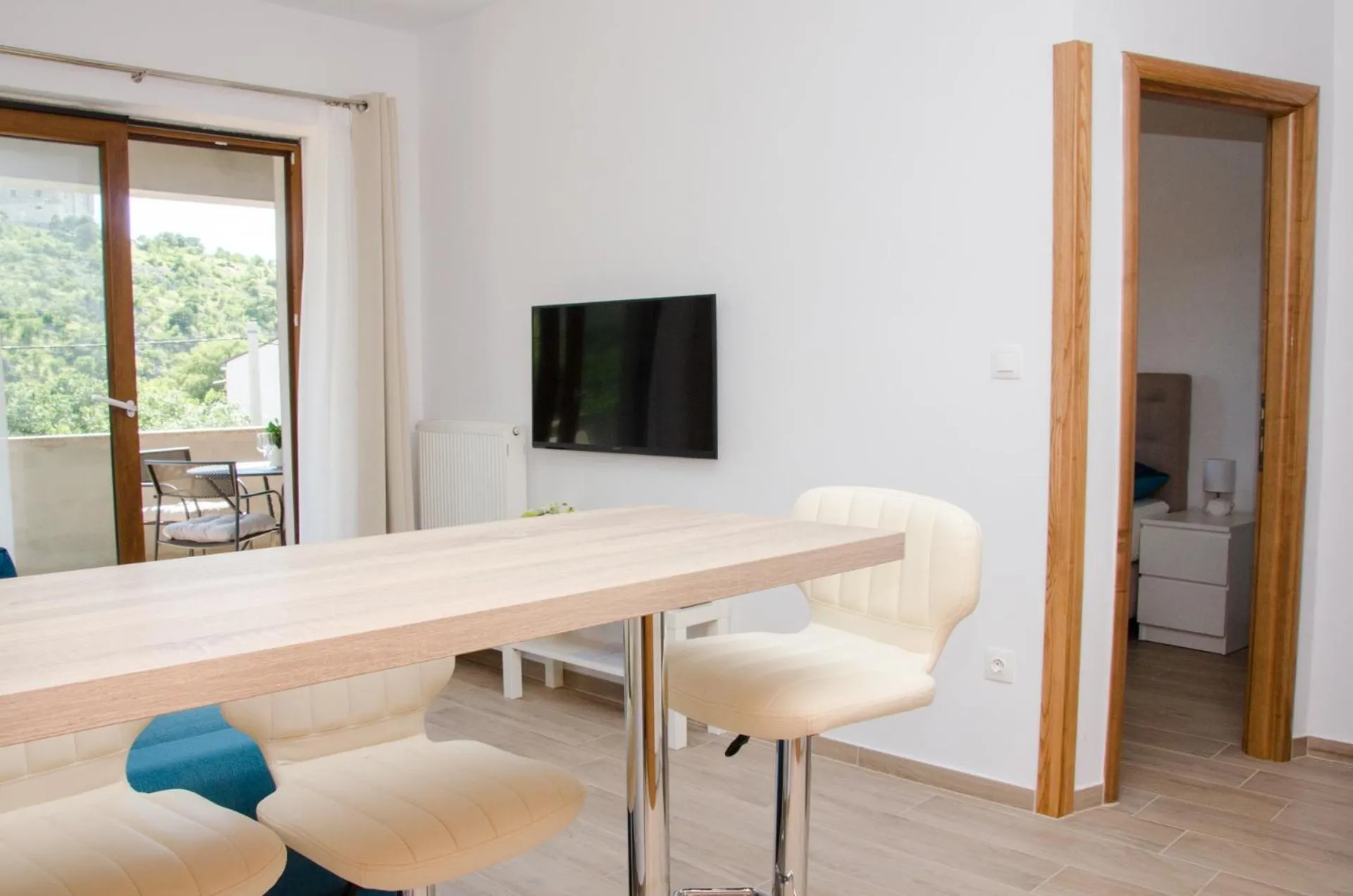 TV and multimedia in Guesthouse Ruža - apartments