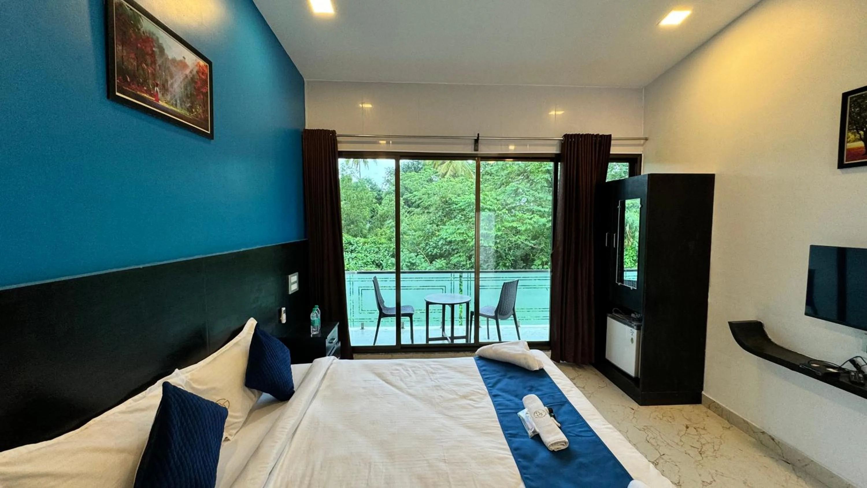 Bed in Golden Pearl Resort By Gemstone Hospitality
