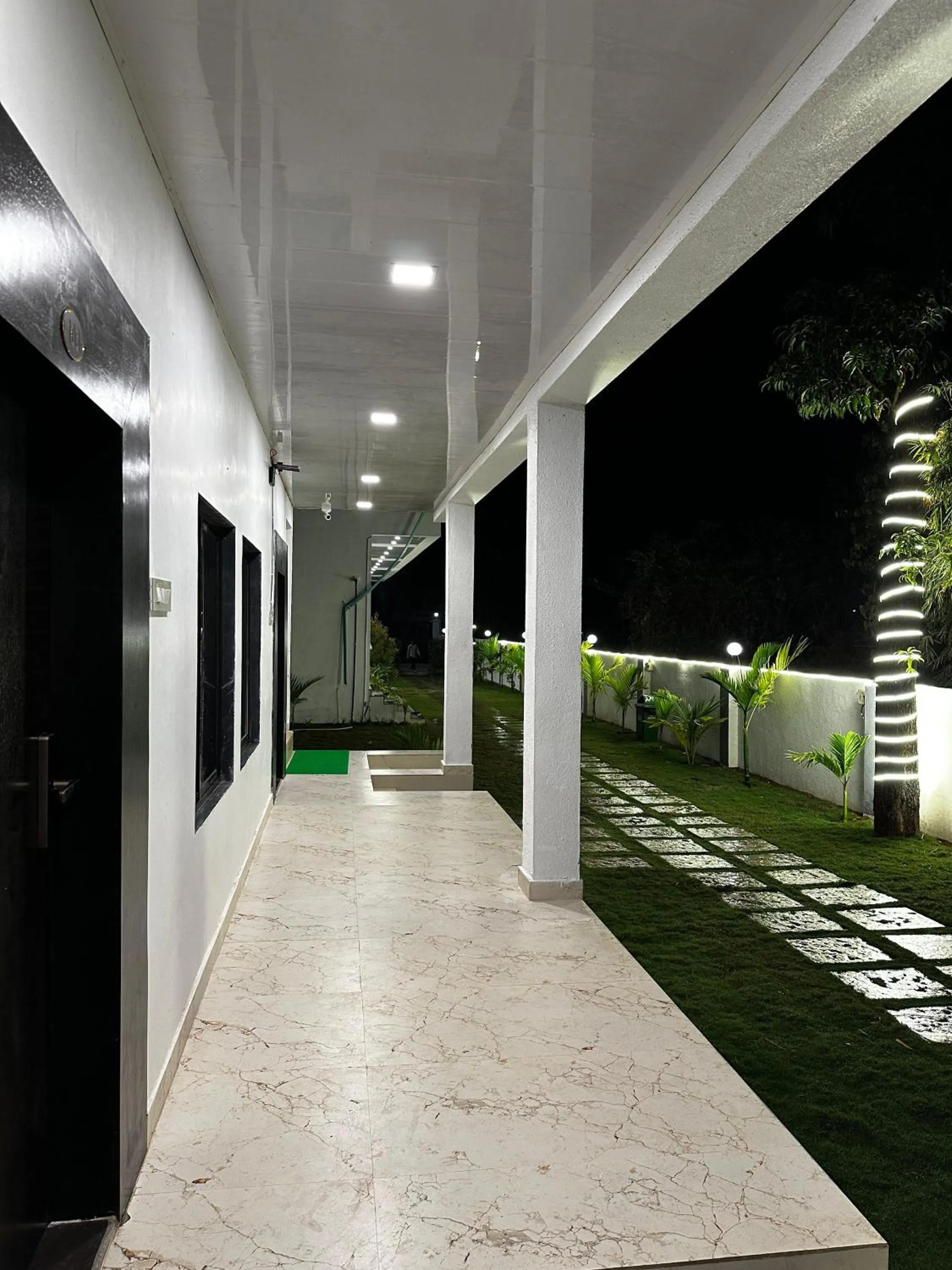 Night in Golden Pearl Resort By Gemstone Hospitality