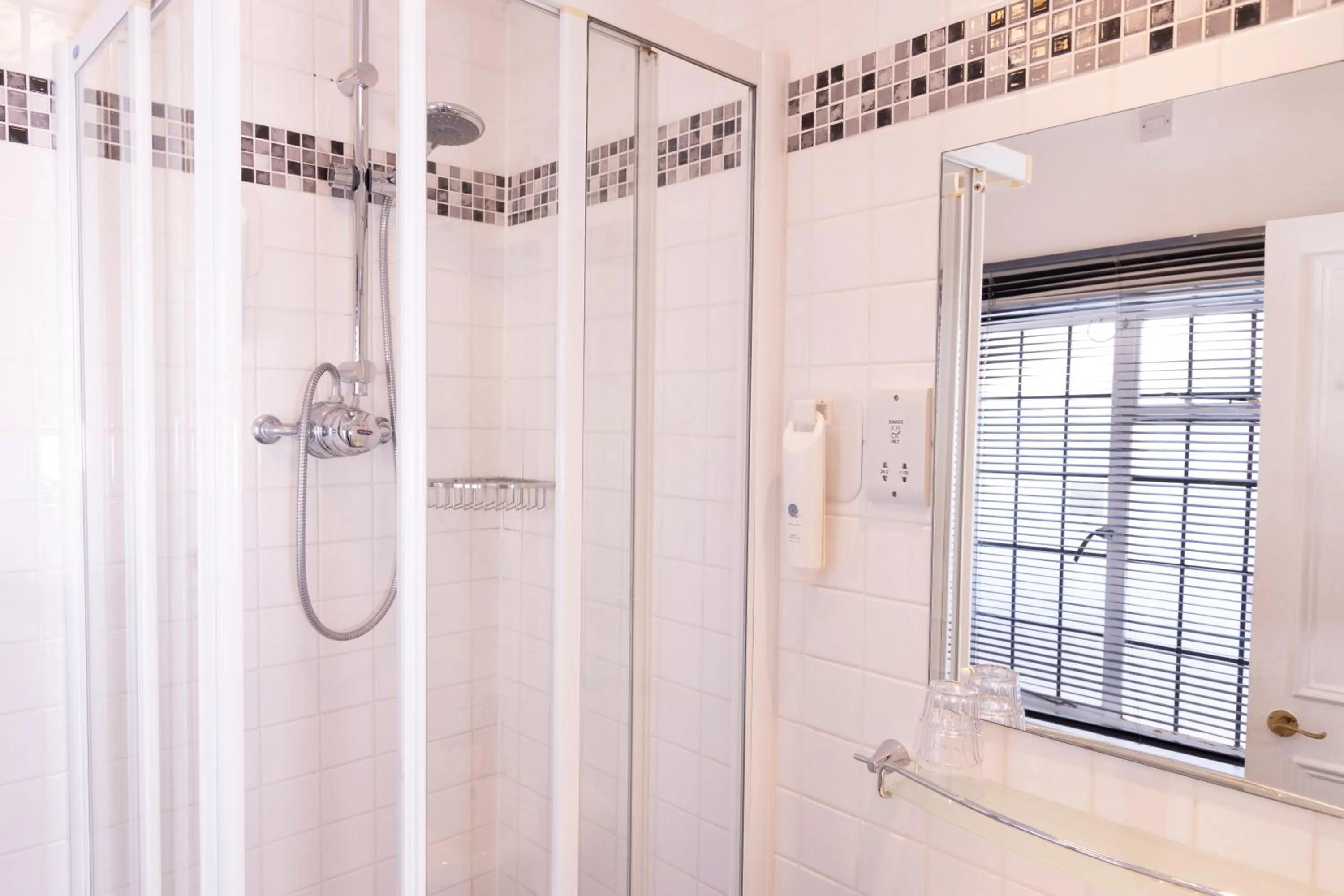 Cromwell Lodge Hotel by Greene King Inns