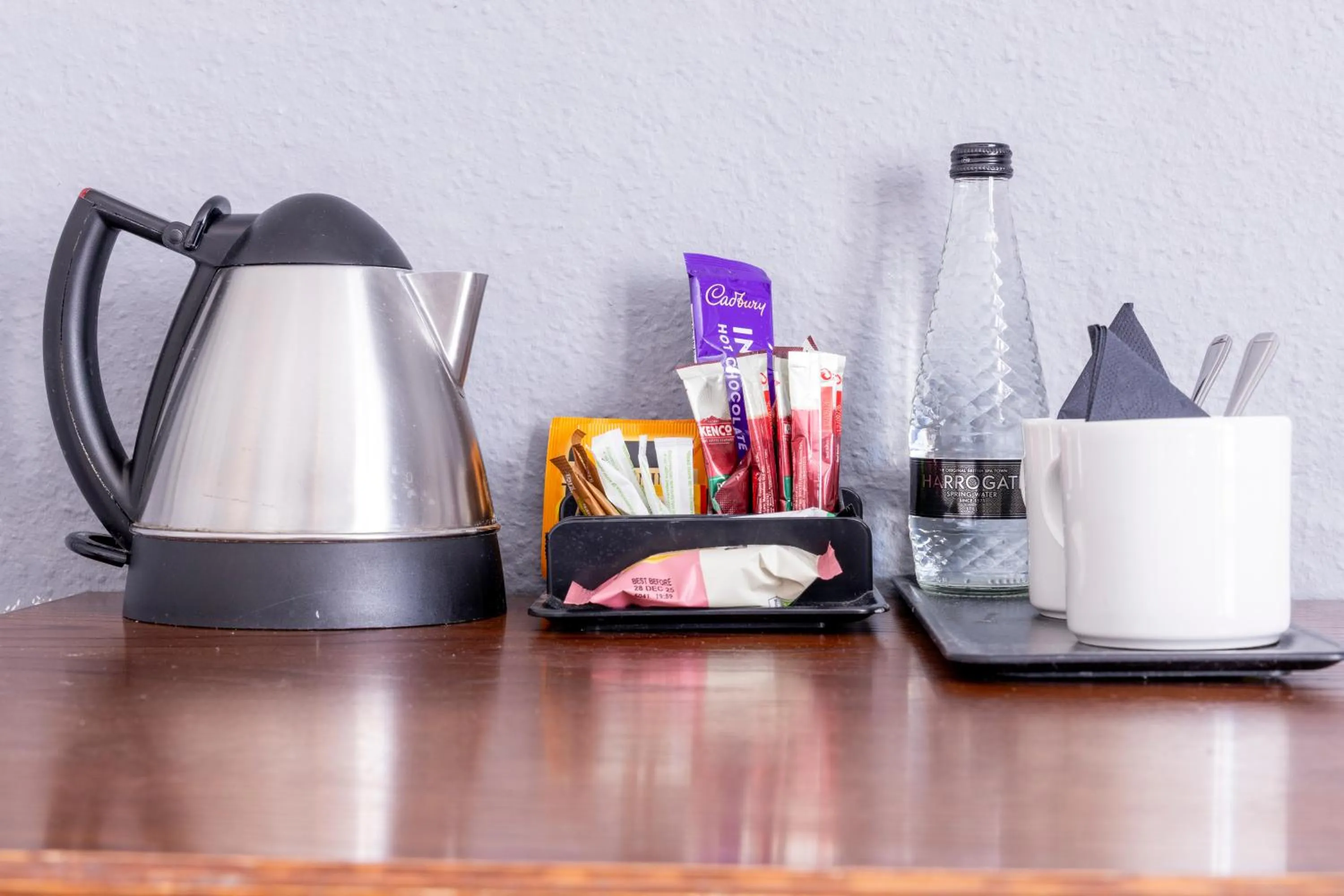 Cromwell Lodge Hotel by Greene King Inns