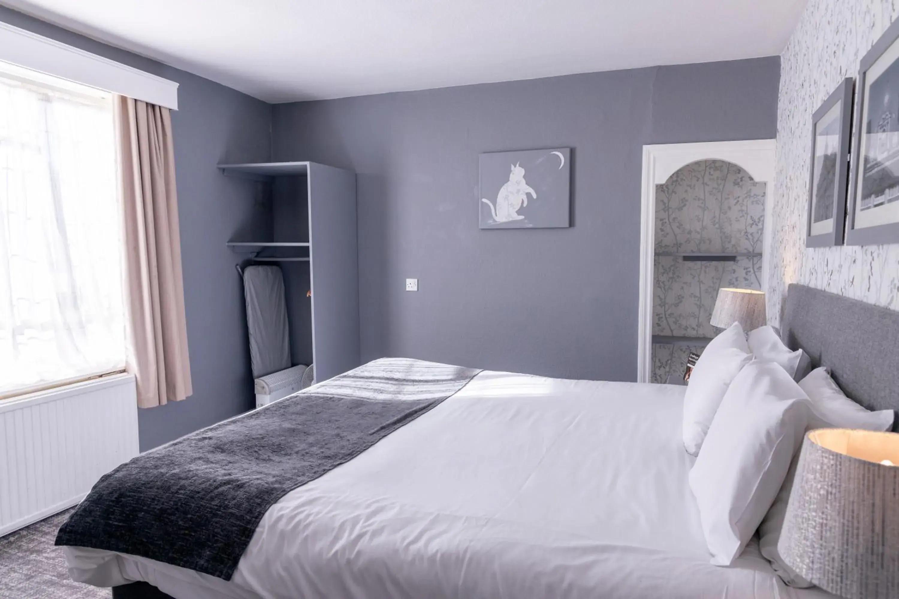 Double Room in Cromwell Lodge Hotel by Greene King Inns Double Room in Cromwell Lodge Hotel by Greene King Inns
