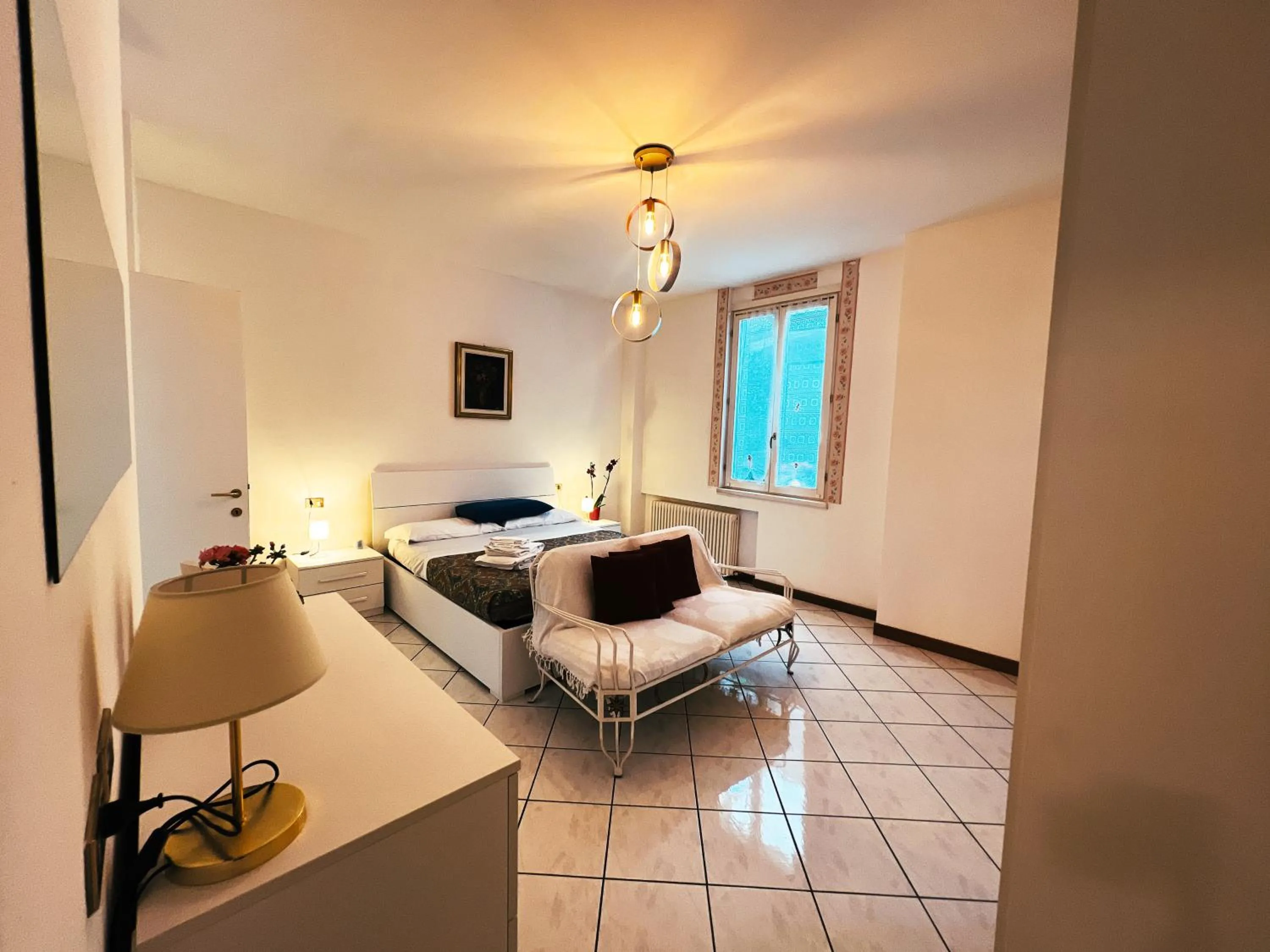 Bedroom, Bed in Terrace Lake View Moltrasio
