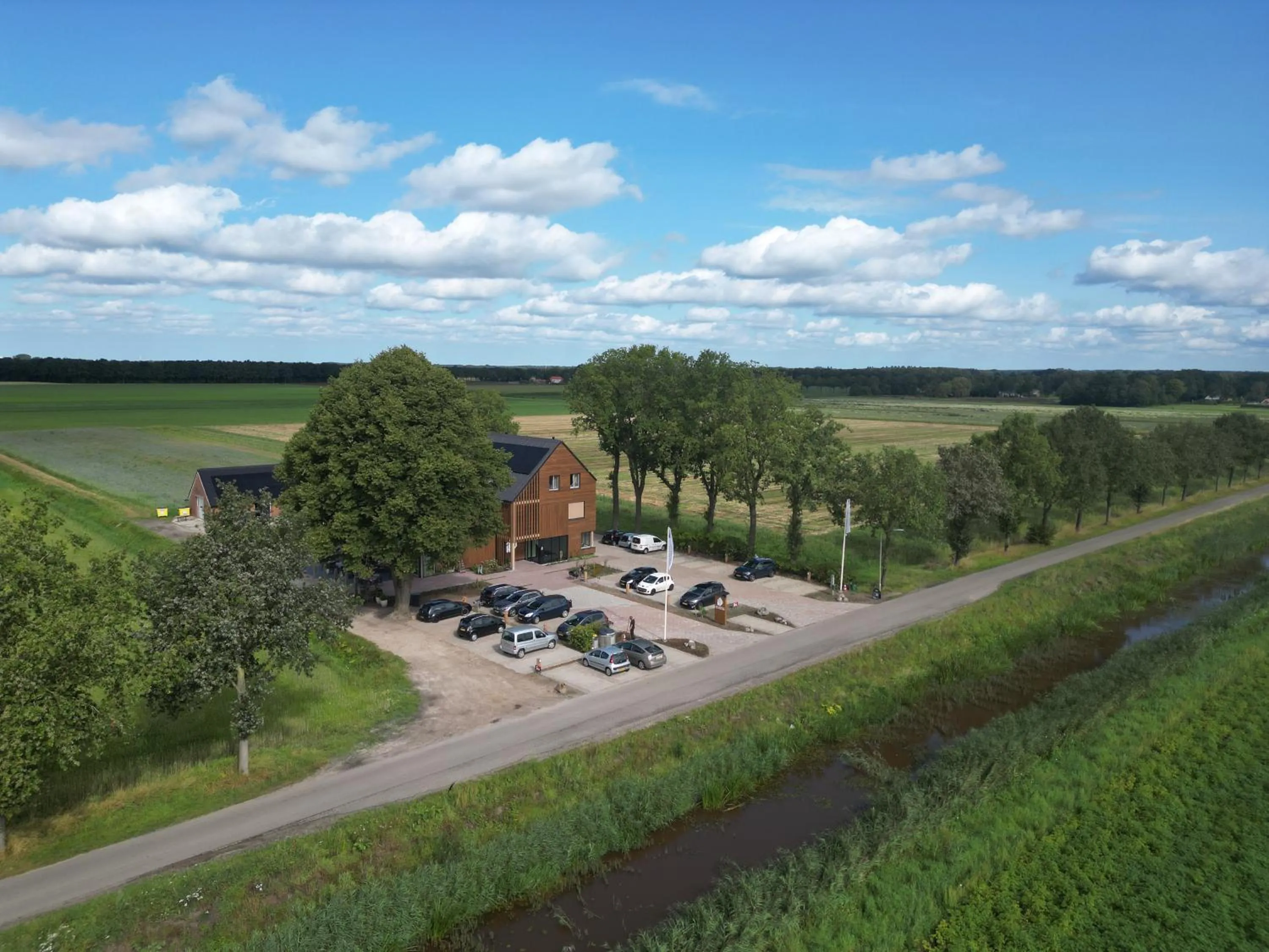 Property building in Boutique Hotel het Witte Veen
