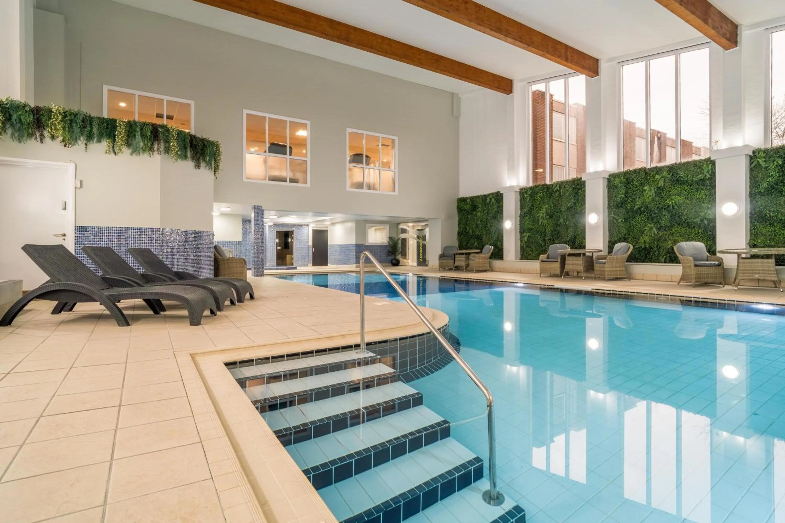 Swimming pool in Daresbury Park Hotel