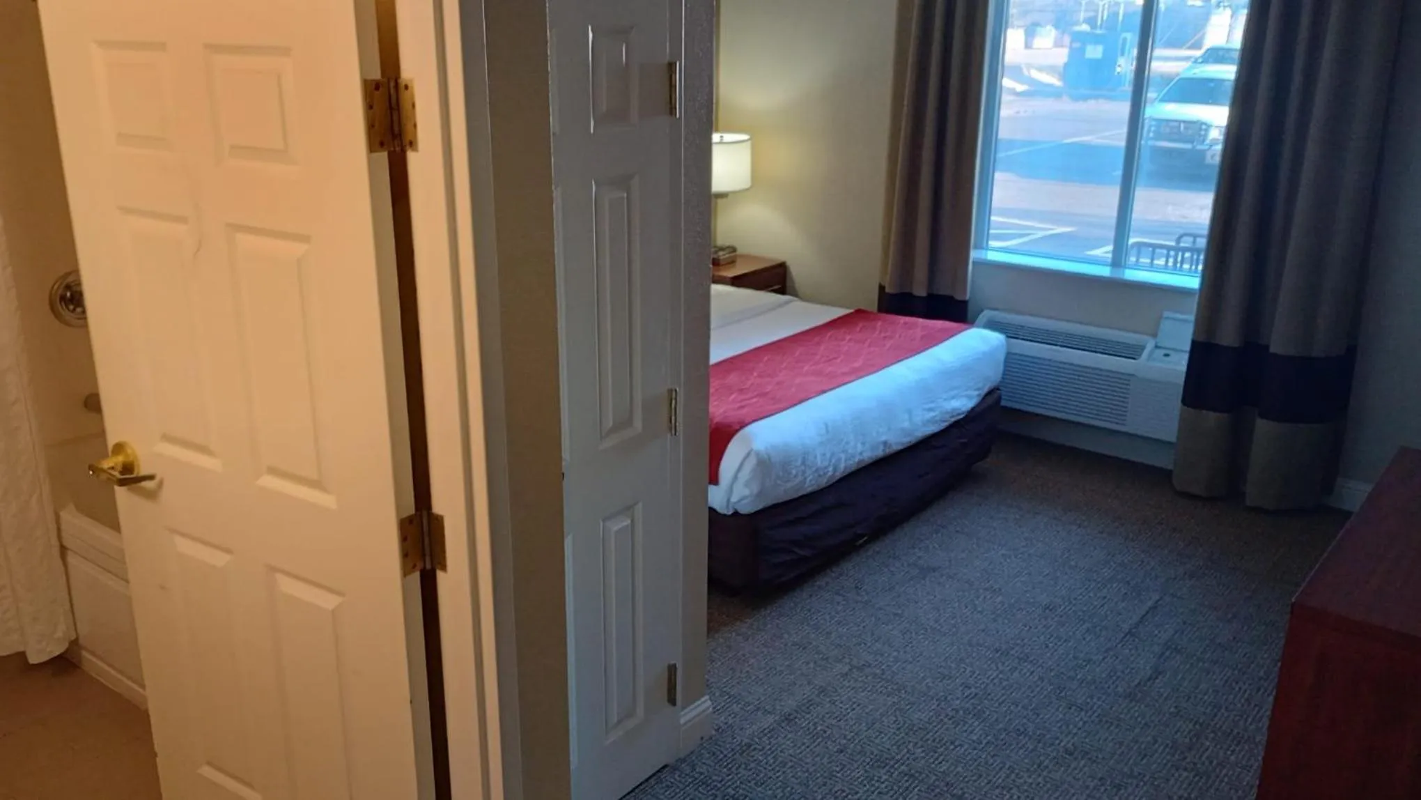 Bed in SAMIR Stay at NW Expressway