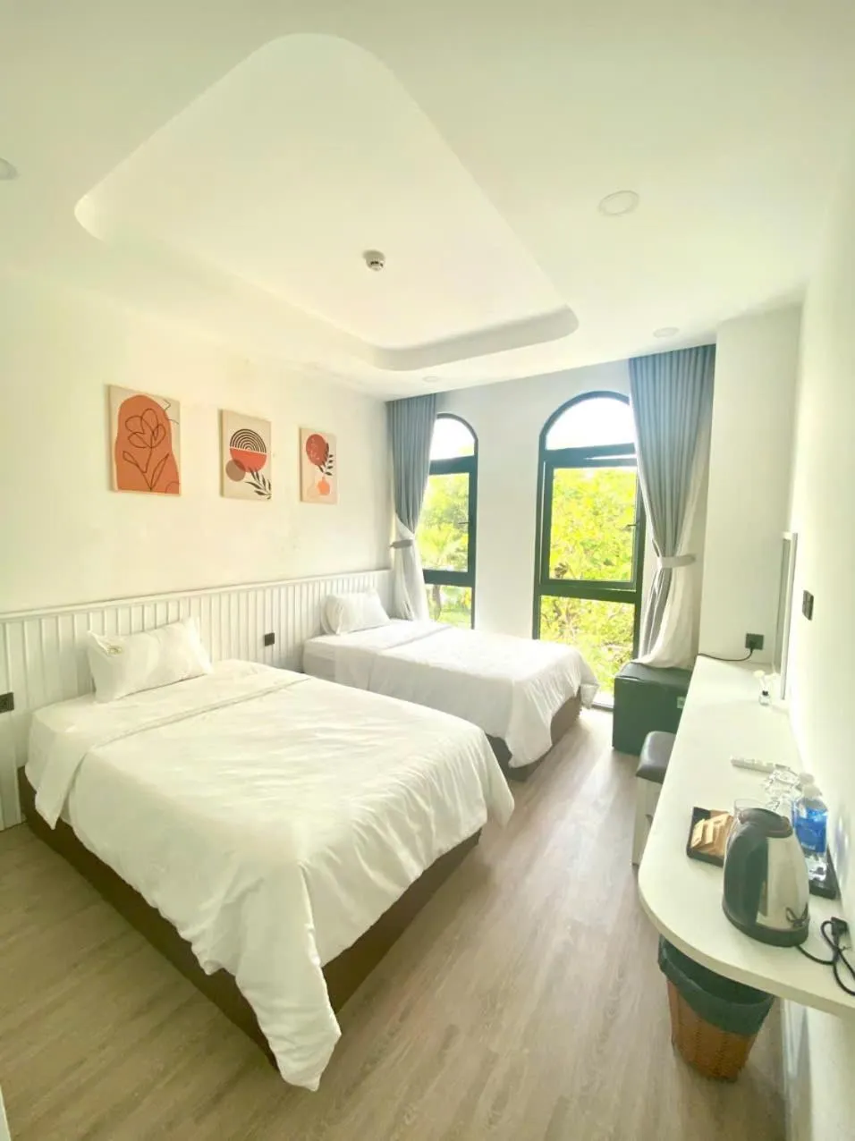 Photo of the whole room, Bed in UY LONG Homestay & Coffee