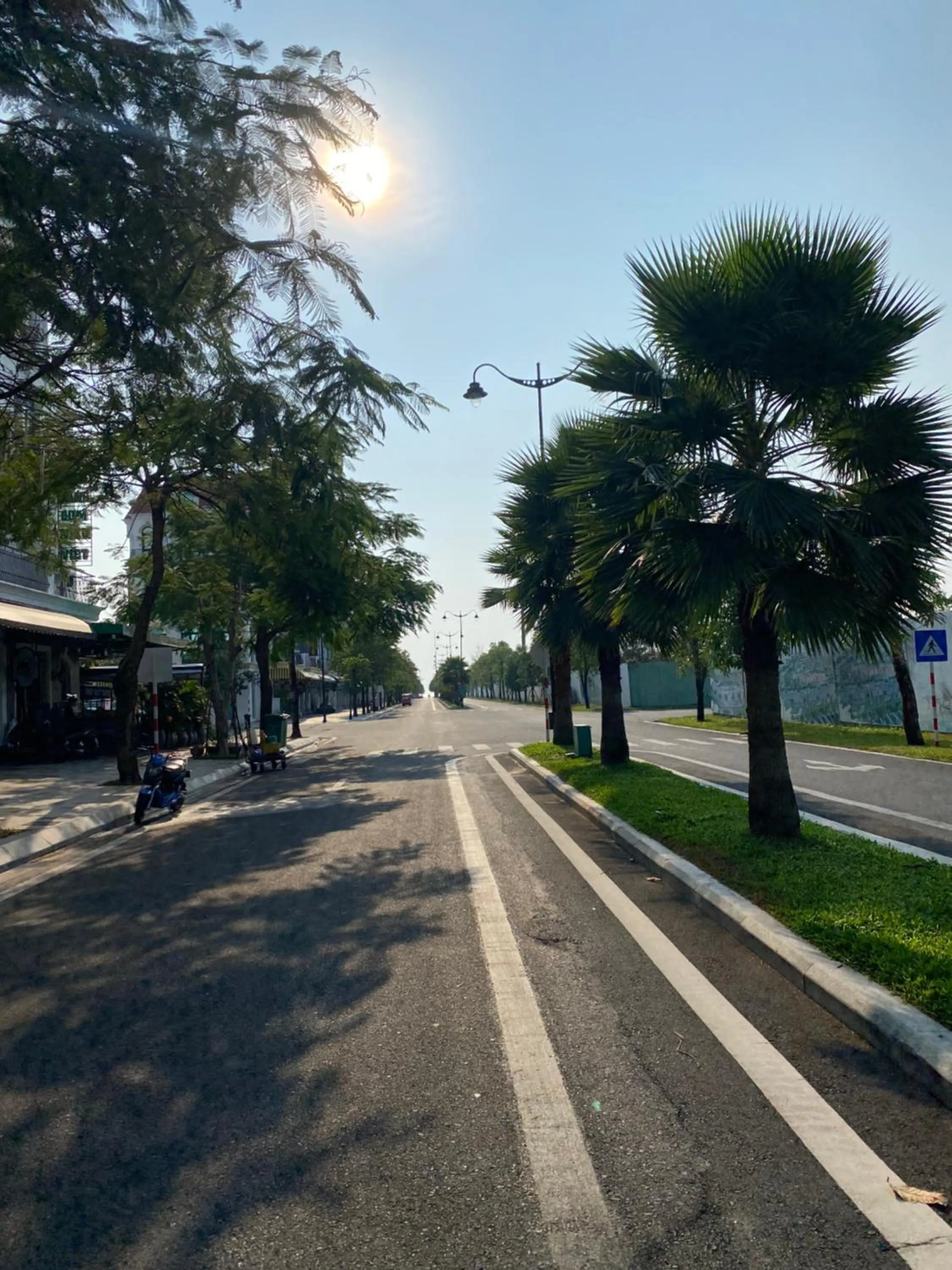 Day in UY LONG Homestay & Coffee