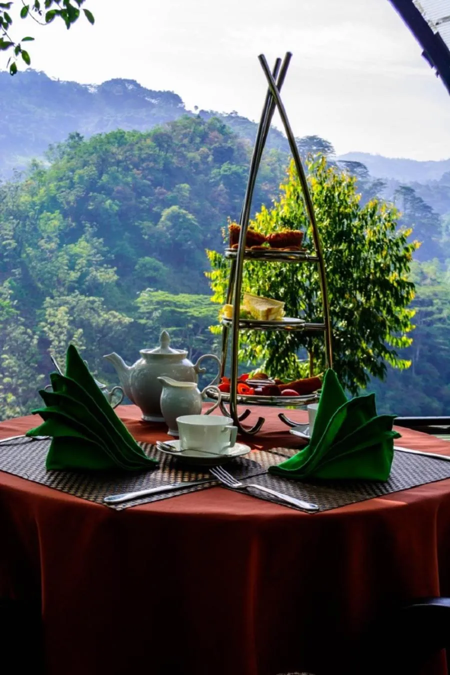 Restaurant/places to eat in Tea Cottage Resort & Spa