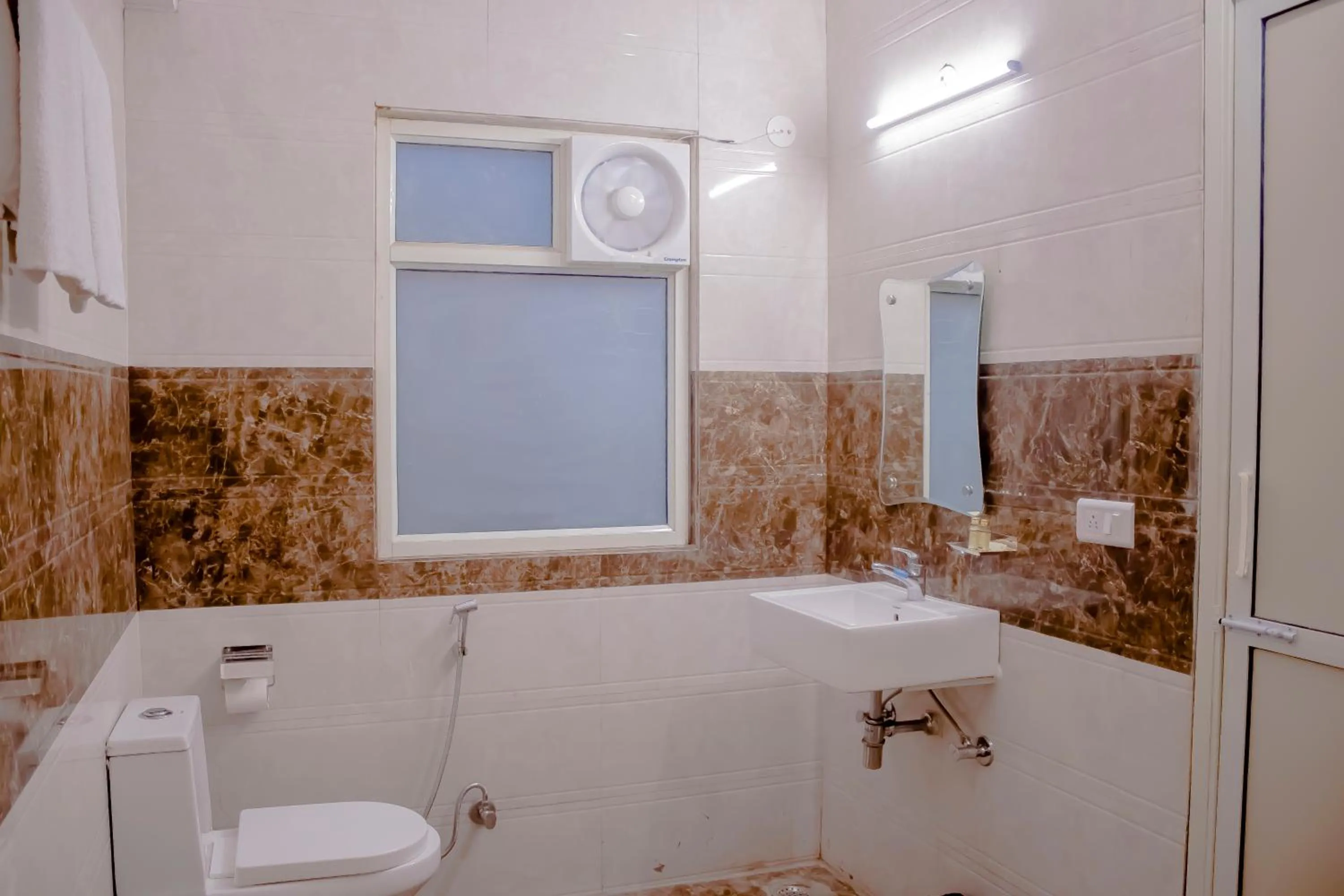 Shower, Bathroom in Hotel Airport City Near Delhi International Airport