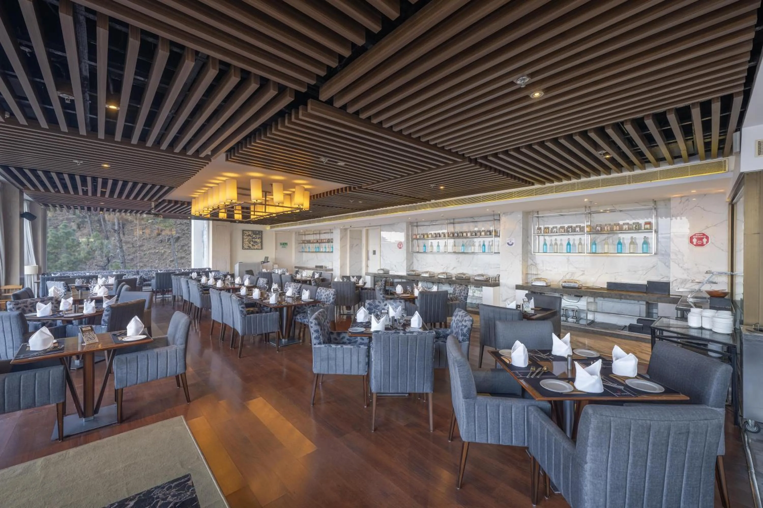 Restaurant/places to eat in Echor Shimla Hotel - The Zion