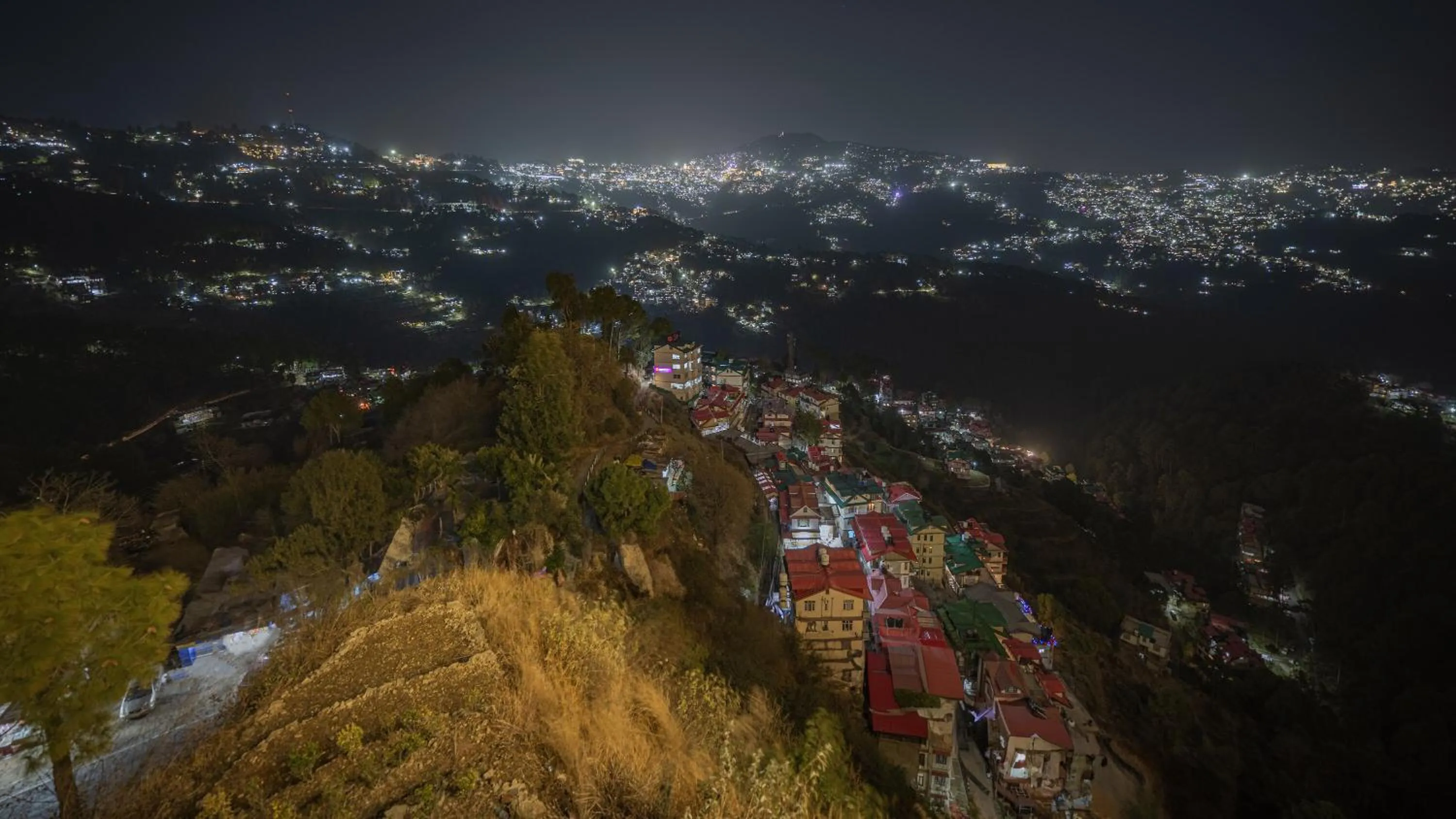 Night in Echor Shimla Hotel - The Zion