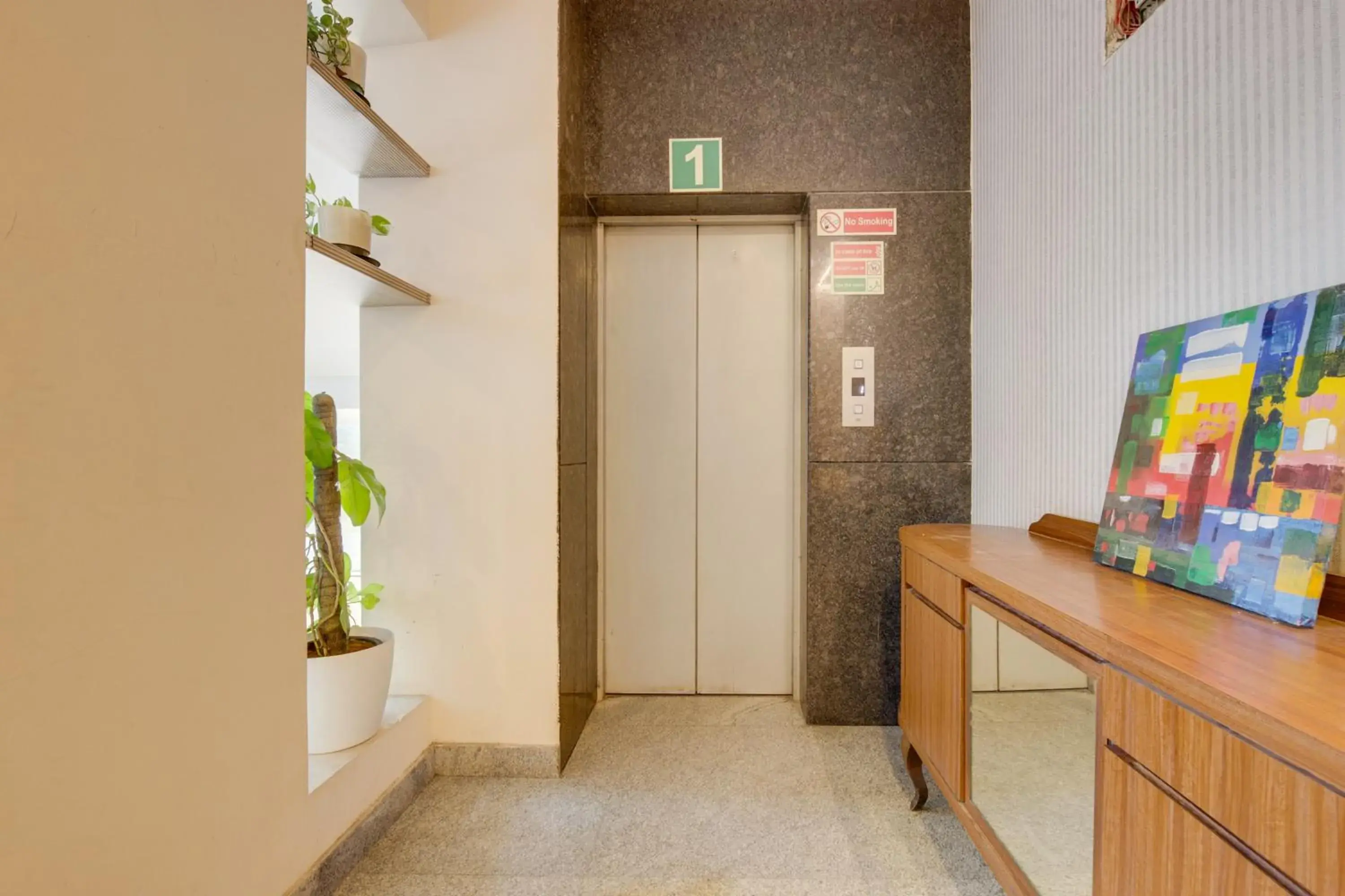 Lobby or reception in Super Townhouse HBR Layout Lobby or reception in Super Townhouse HBR Layout