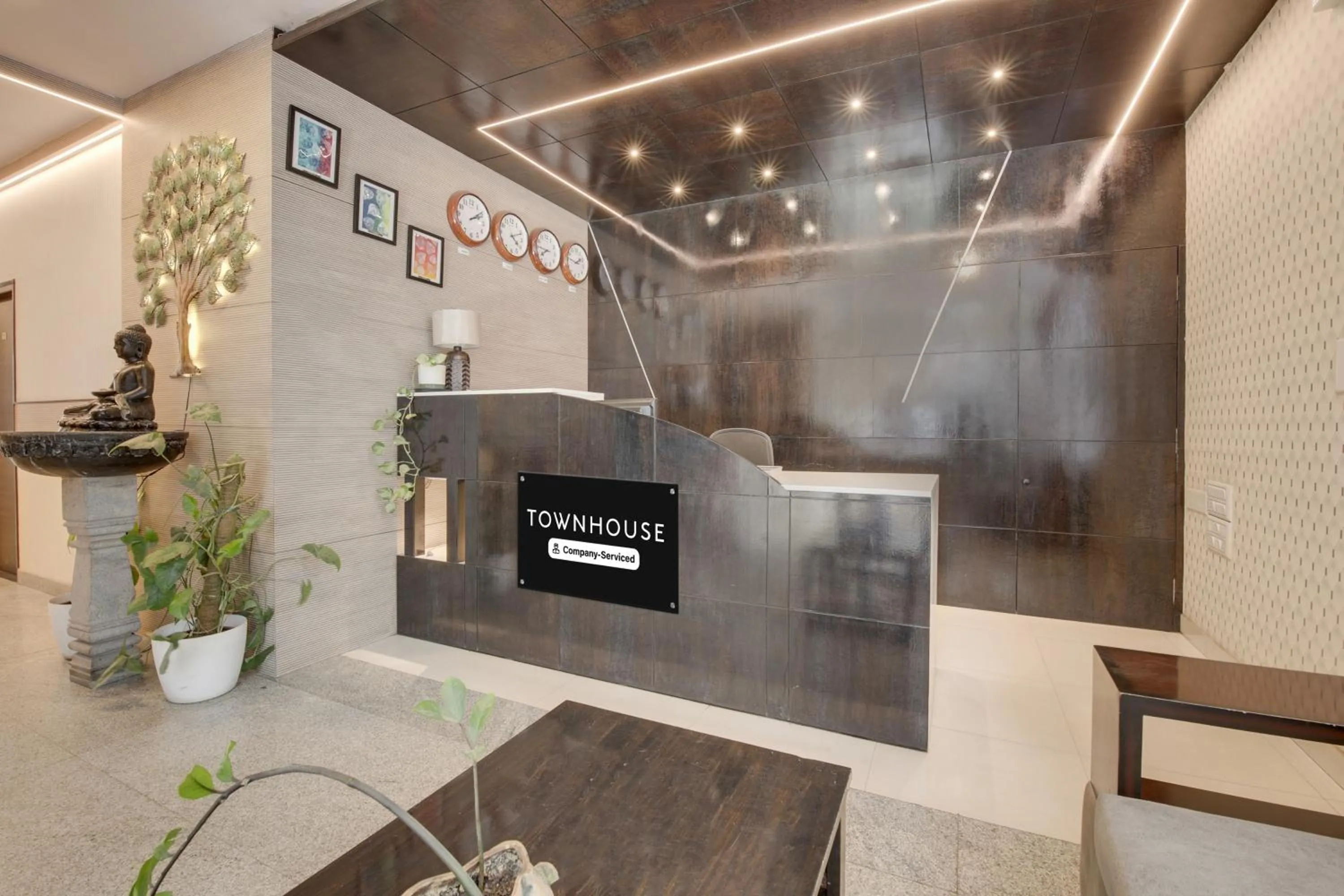Lobby or reception in Super Townhouse HBR Layout
