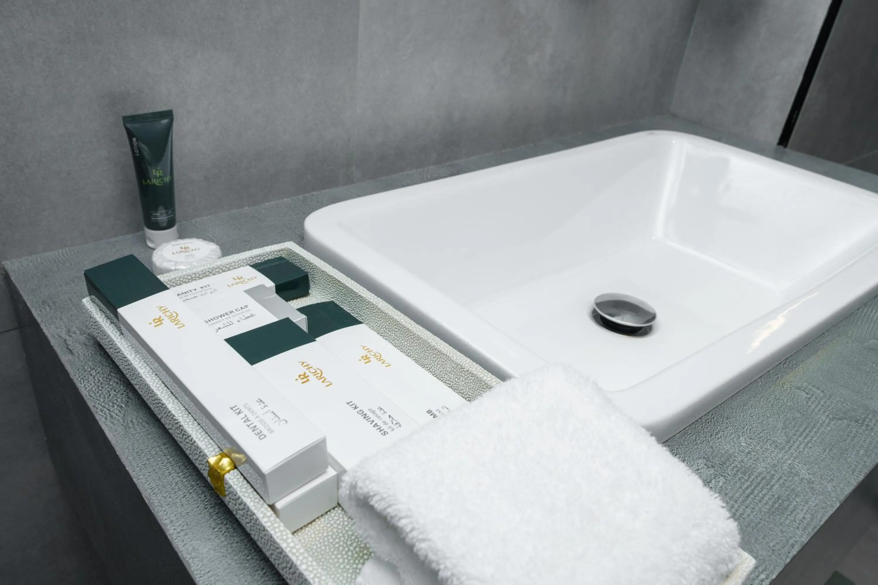 Bathroom in Larichy Hotel Tabuk