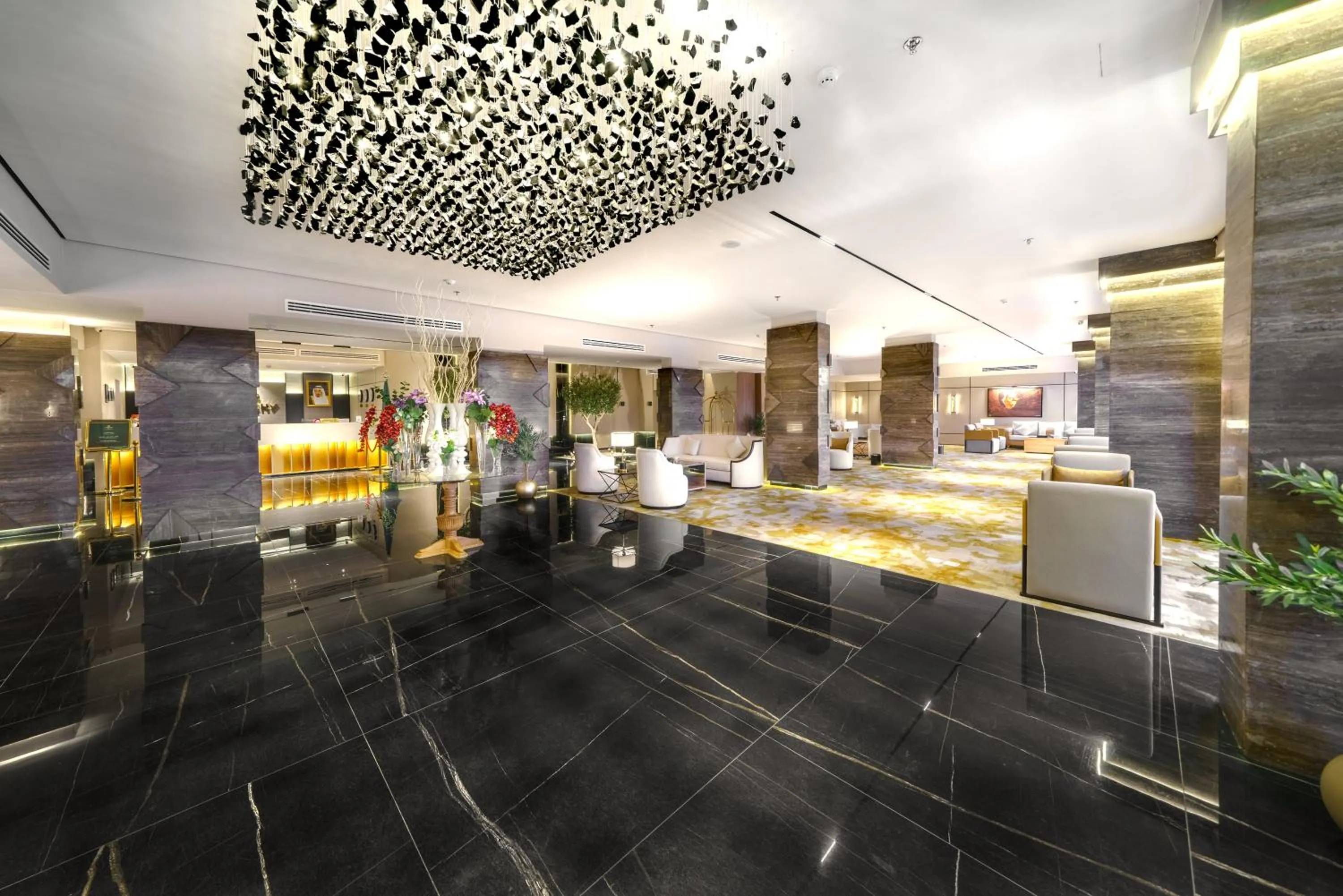 Lobby or reception in Larichy Hotel Tabuk