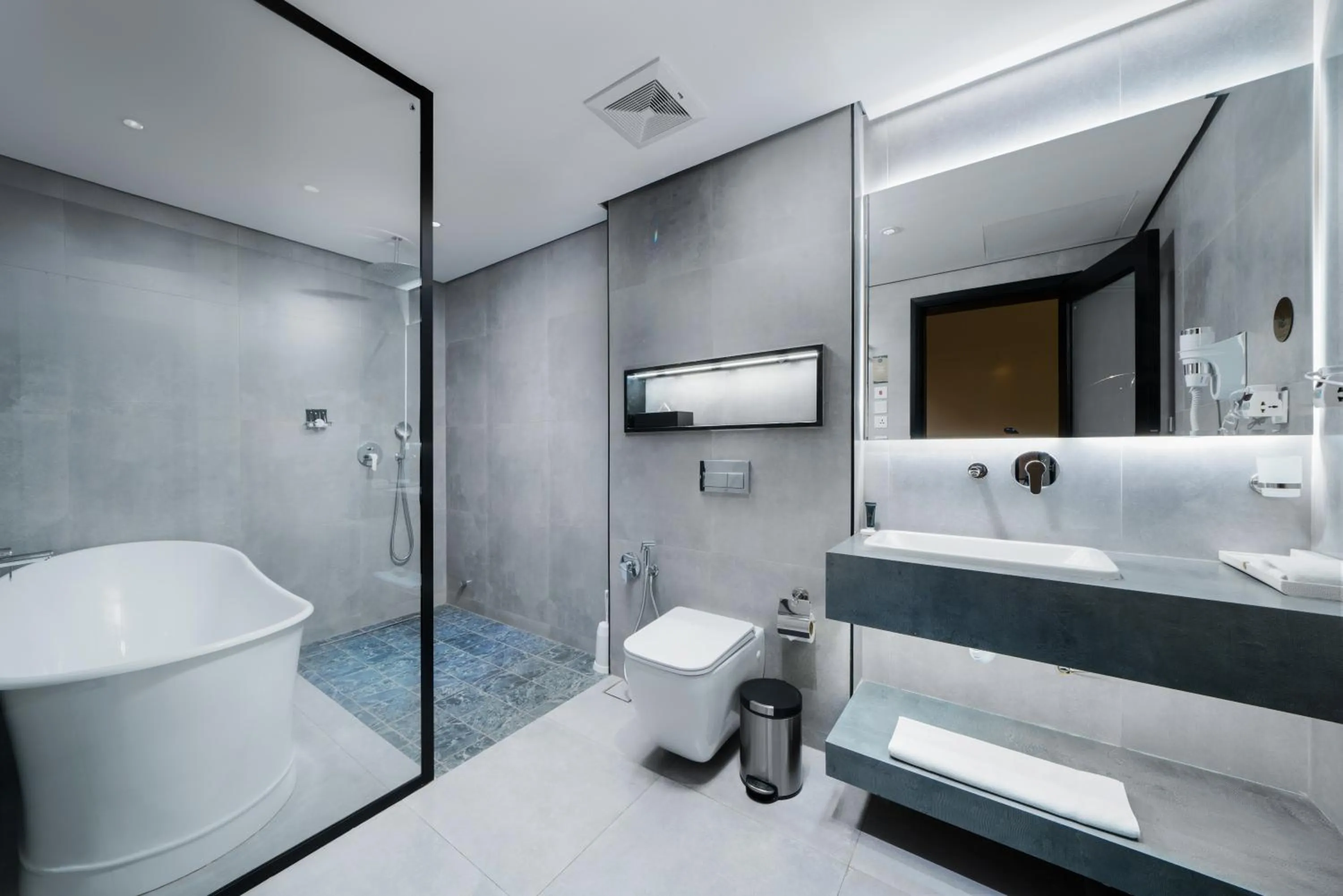 Bathroom in Larichy Hotel Tabuk