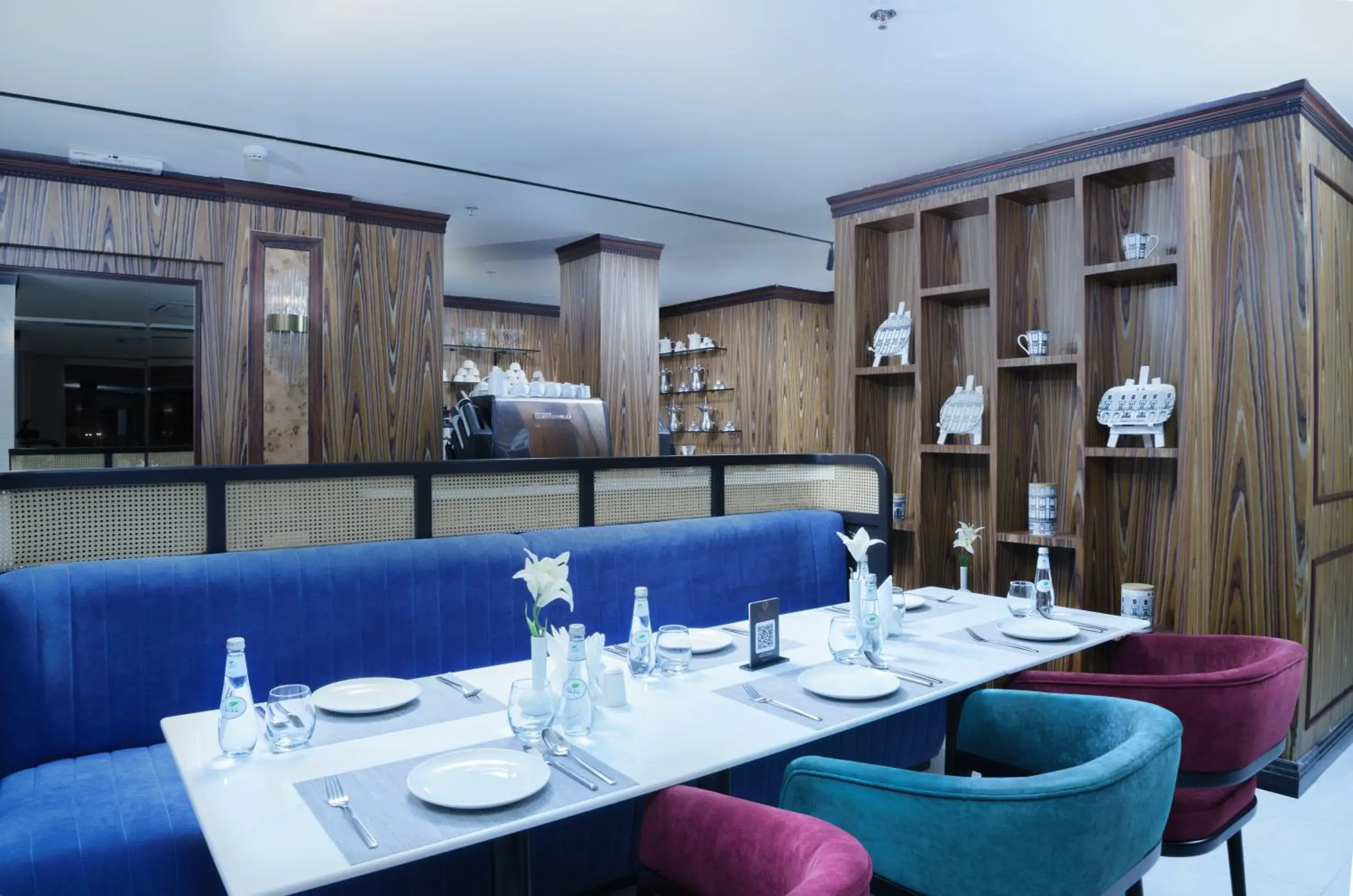 Restaurant/places to eat in Larichy Hotel Tabuk Restaurant/places to eat in Larichy Hotel Tabuk