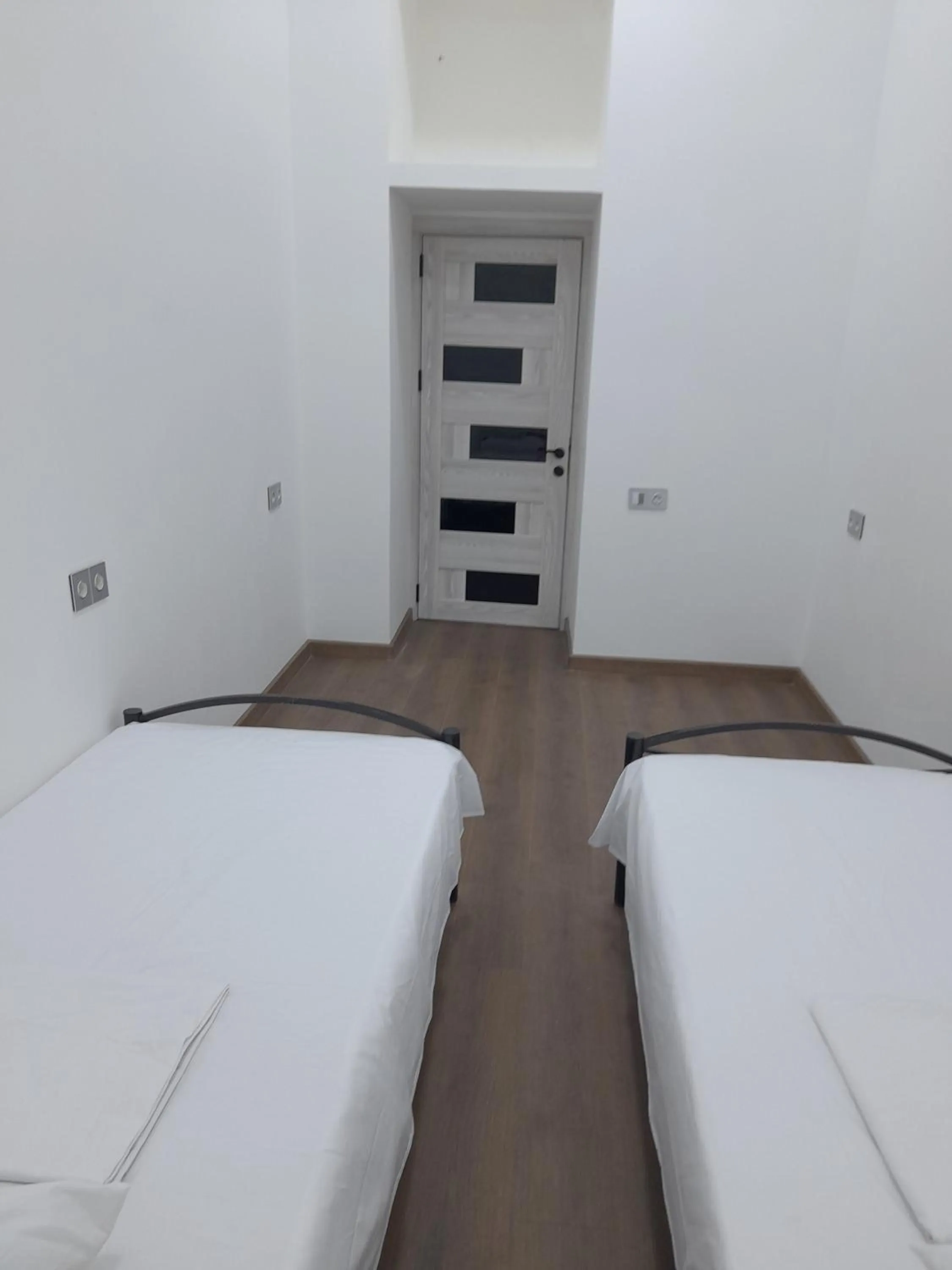 Photo of the whole room, Bed in White City Hostel