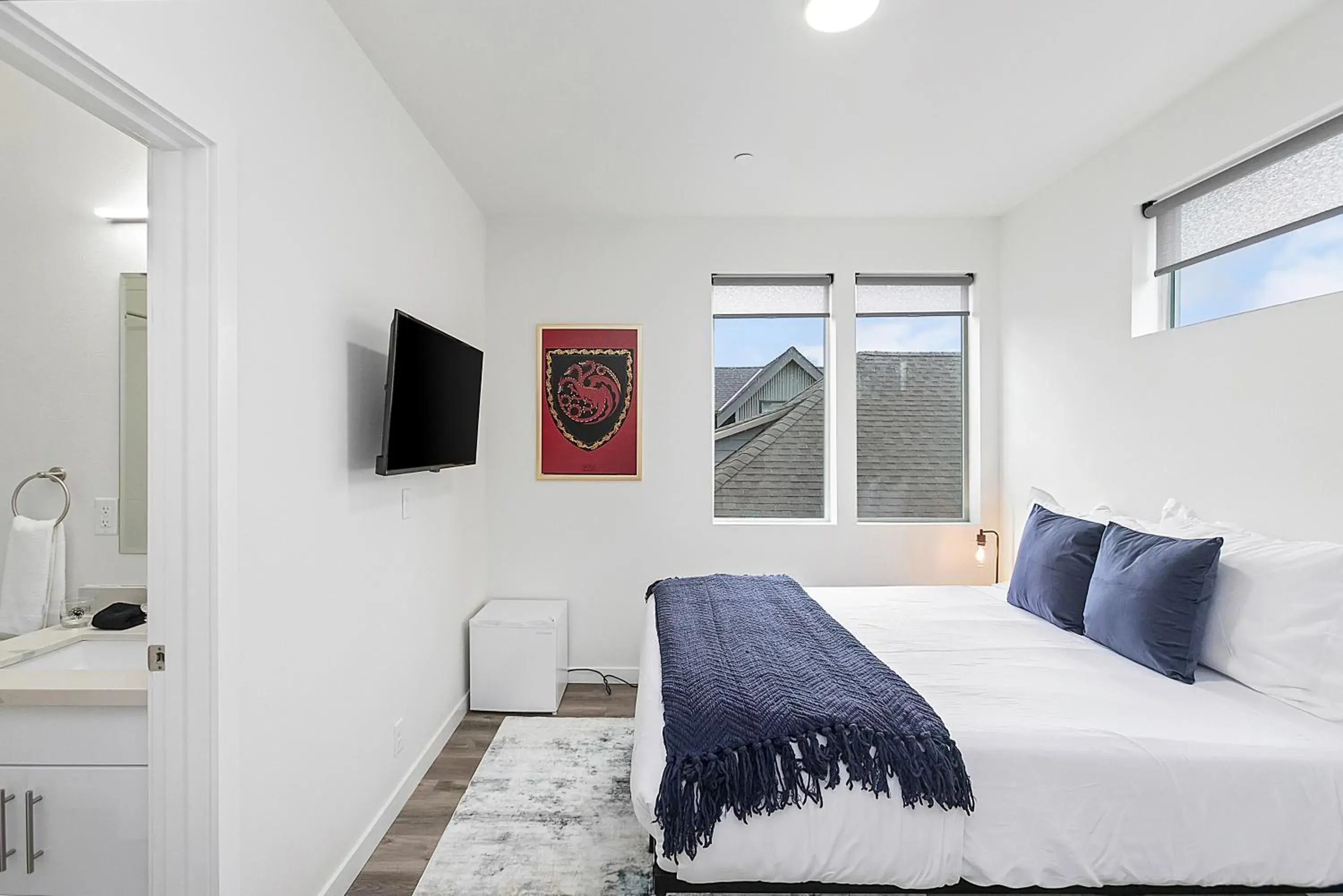 Bed in Dreamfyre's Ancient Dragon Horn Sweet Suite Bed in Dreamfyre's Ancient Dragon Horn Sweet Suite