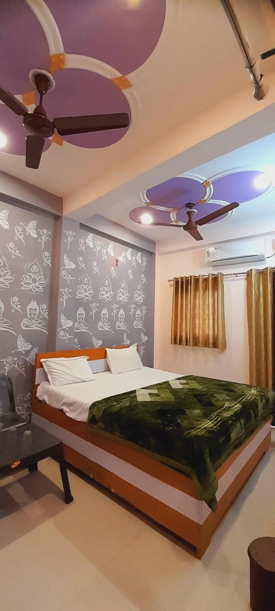 Balcony/Terrace, Bed in Shiv Niketan Guest House 200mtr from Shri Ram mandir