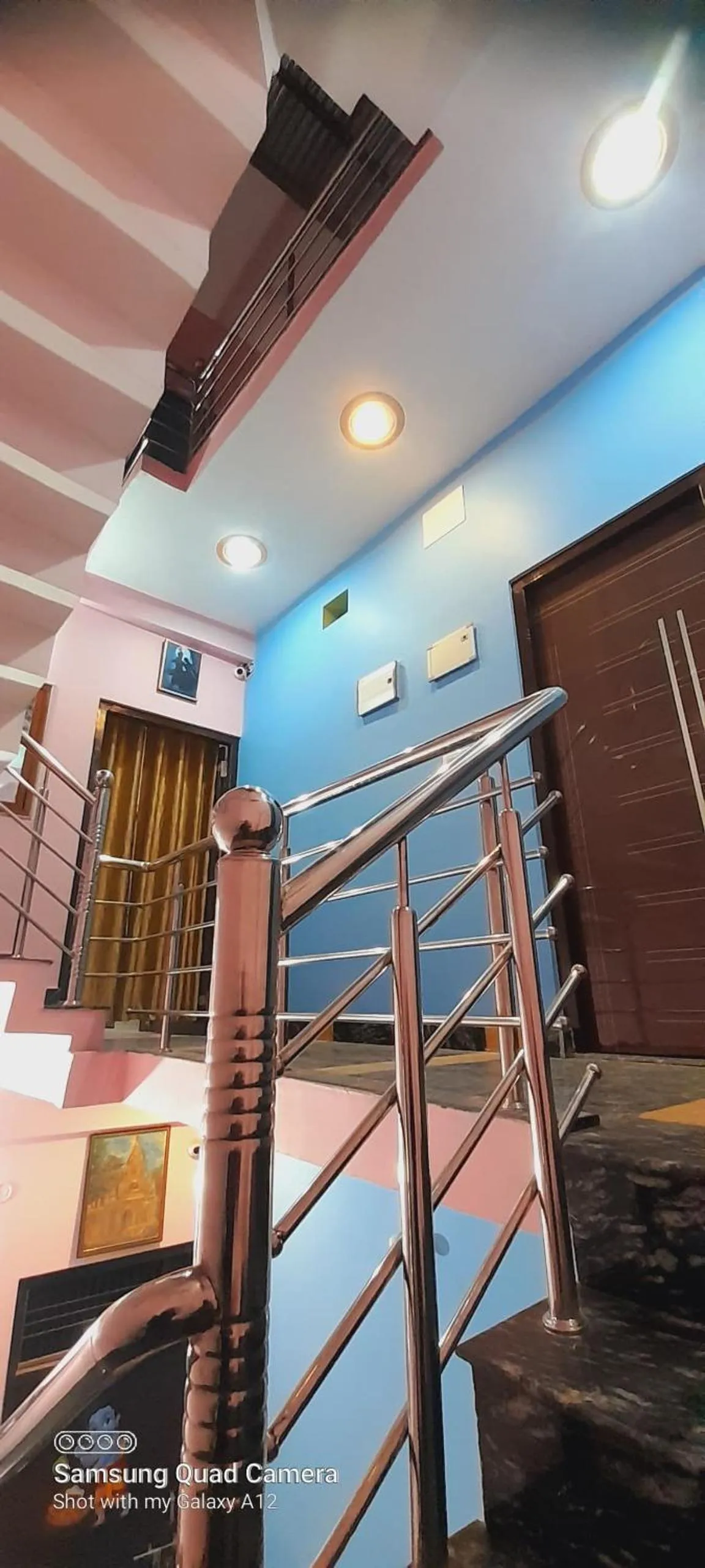 Shiv Niketan Guest House 200mtr from Shri Ram mandir