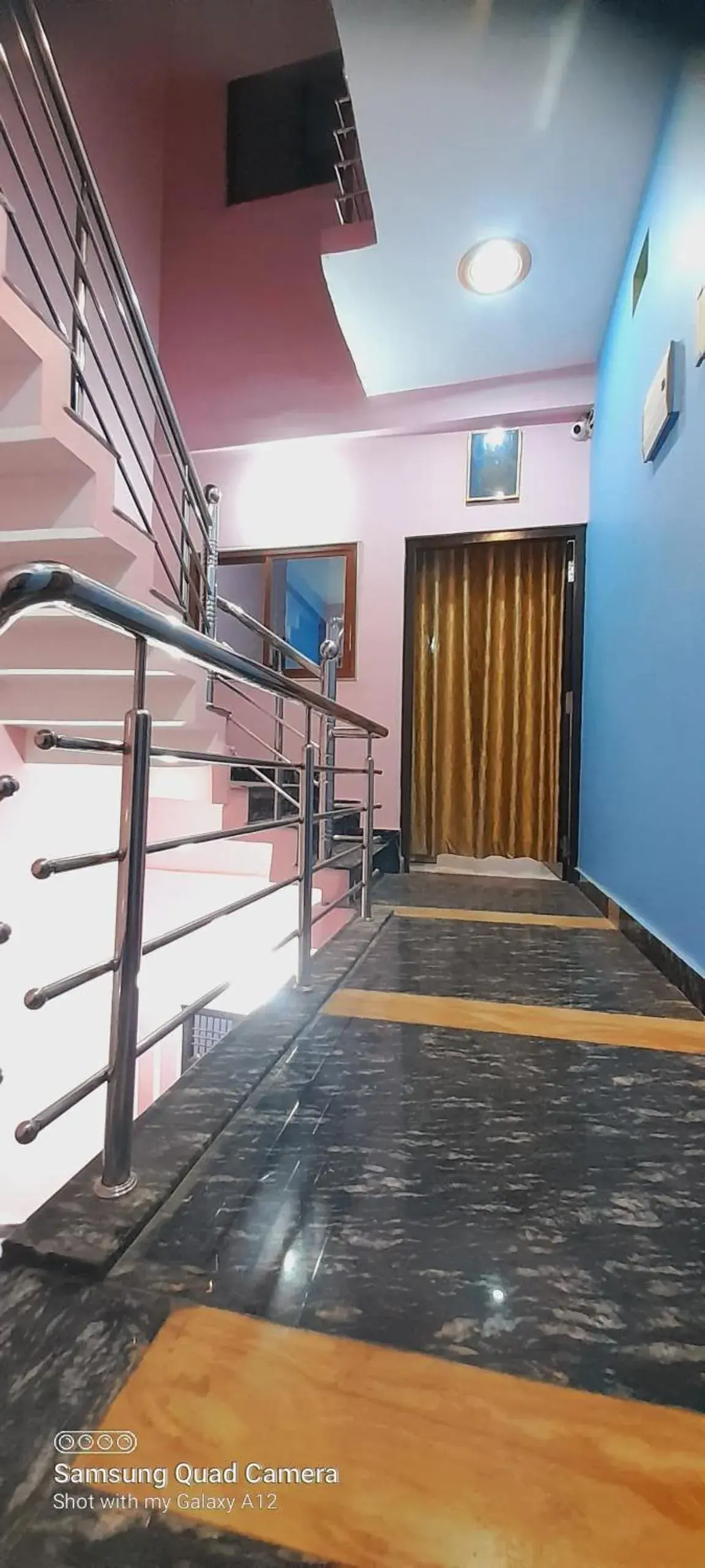 Lobby or reception in Shiv Niketan Guest House 200mtr from Shri Ram mandir Lobby or reception in Shiv Niketan Guest House 200mtr from Shri Ram mandir