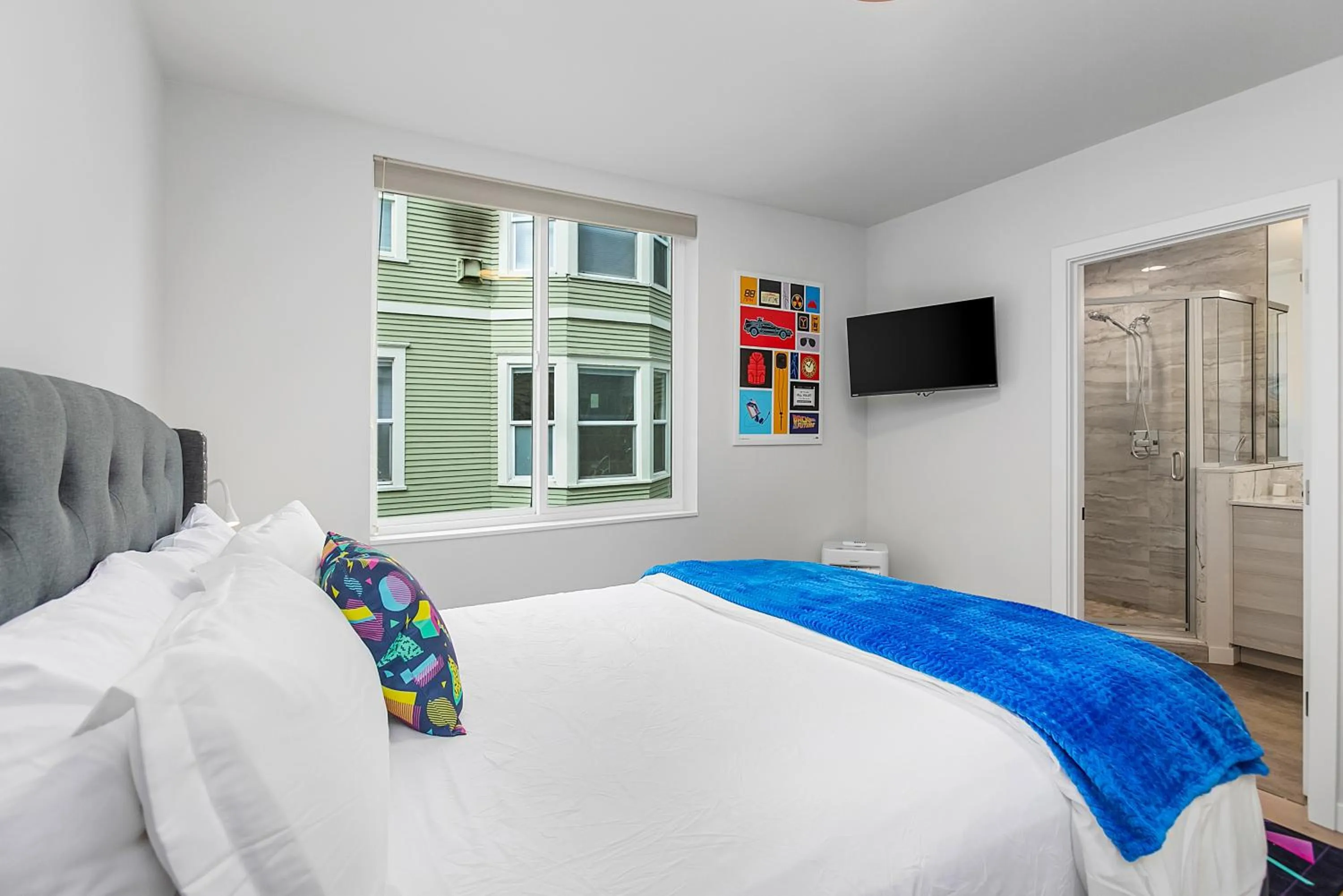 Bed in Back to The Future Sweet Suites