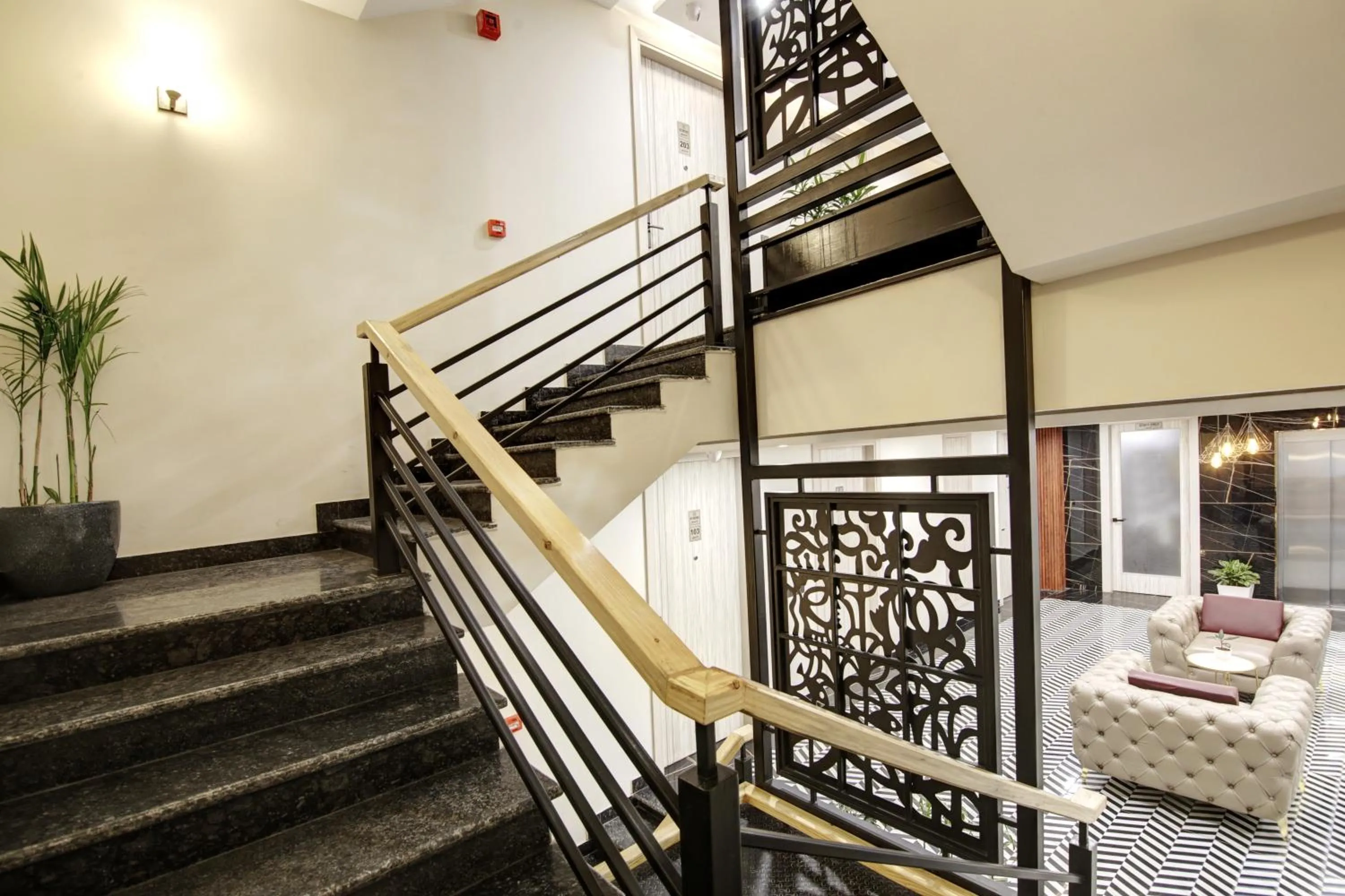 Property building in Hotel 91 Millennium Huda