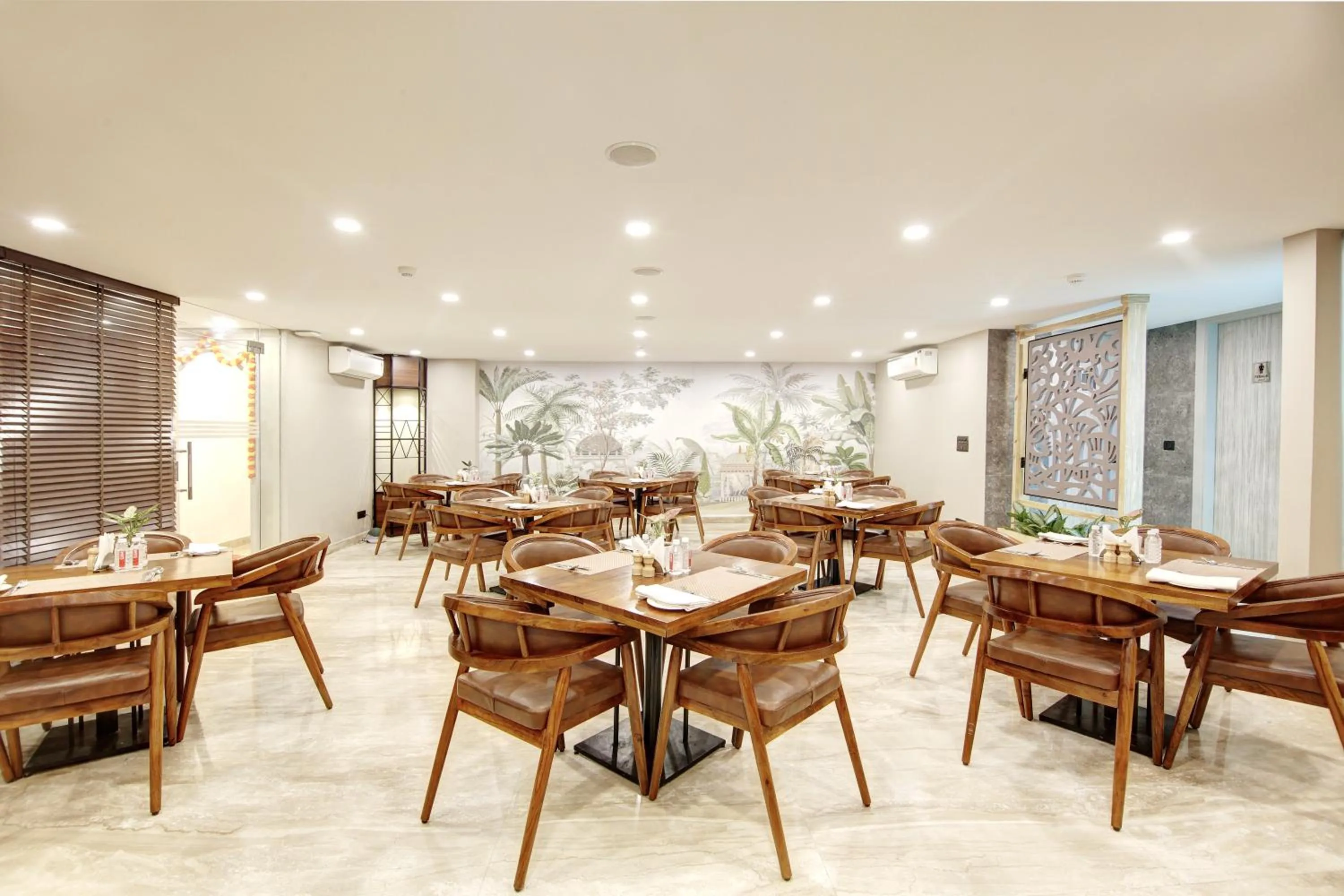 Property building in Hotel 91 Millennium Huda