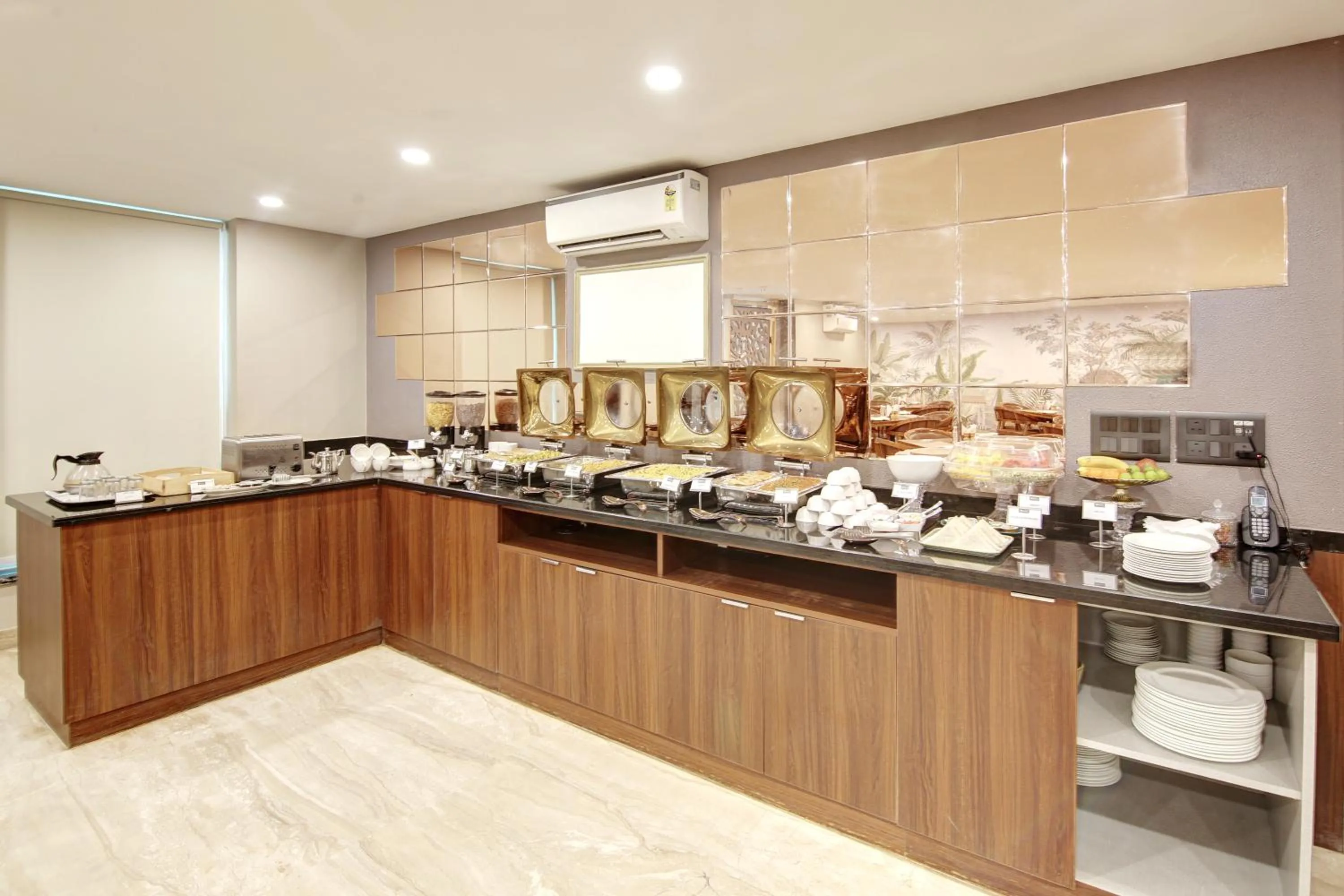 Property building in Hotel 91 Millennium Huda