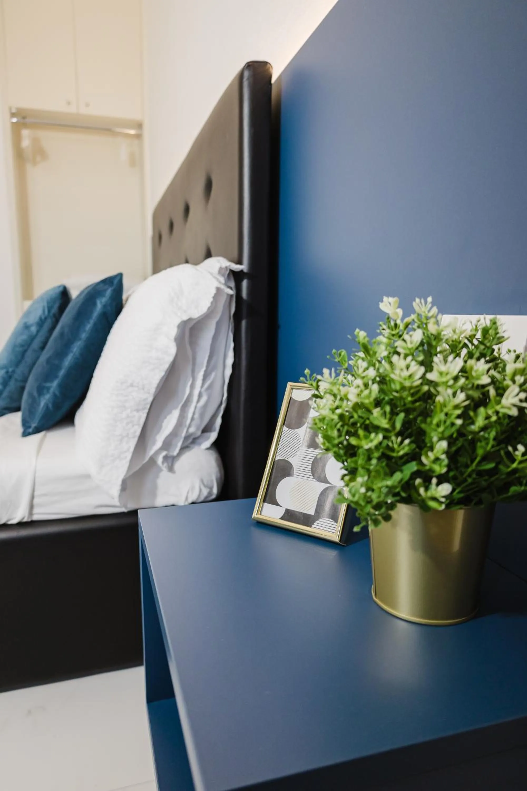 Double Room with Private Bathroom in B&B Best Hostel Milano