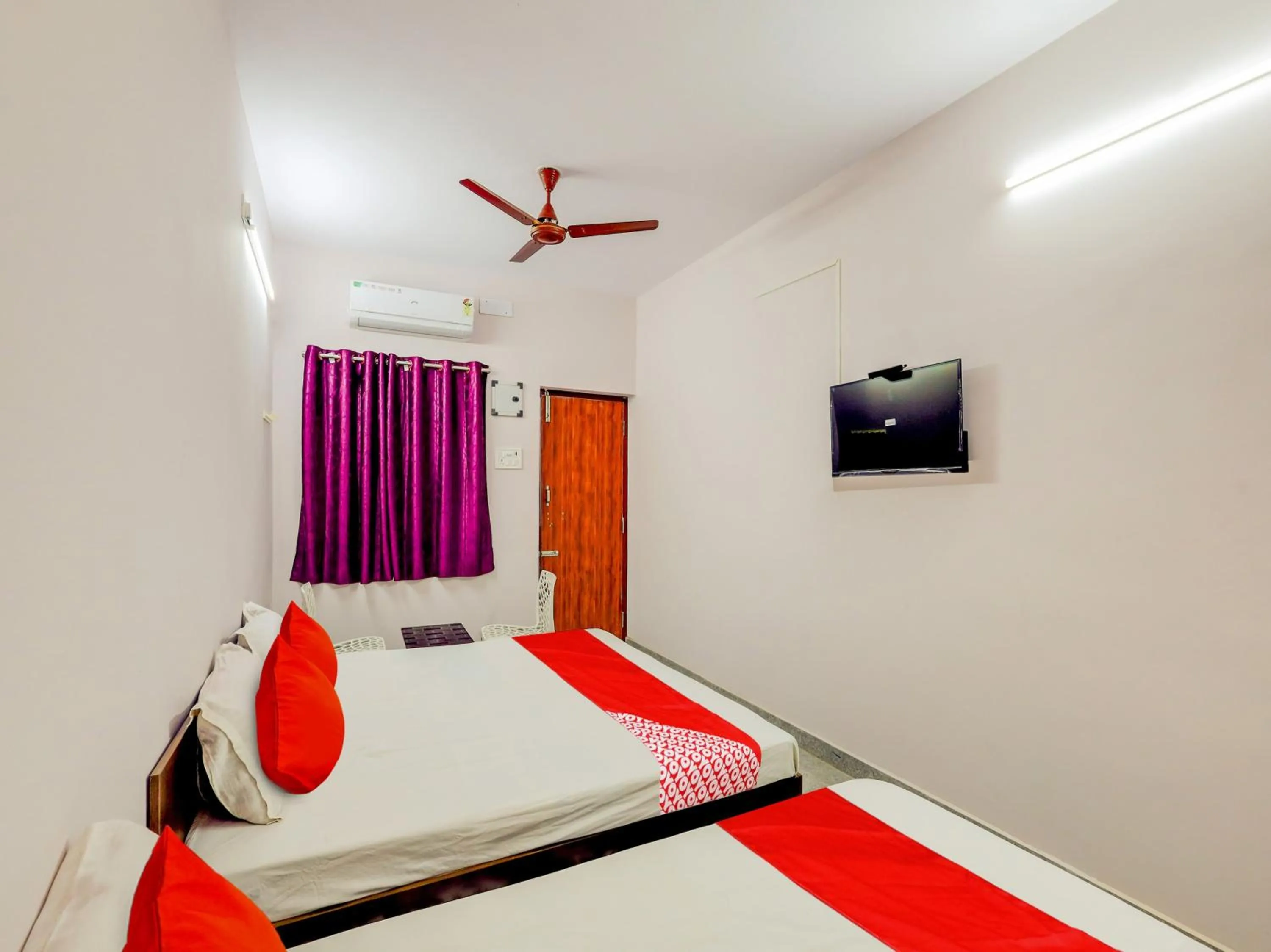 Bedroom in Hotel O Ram Residency