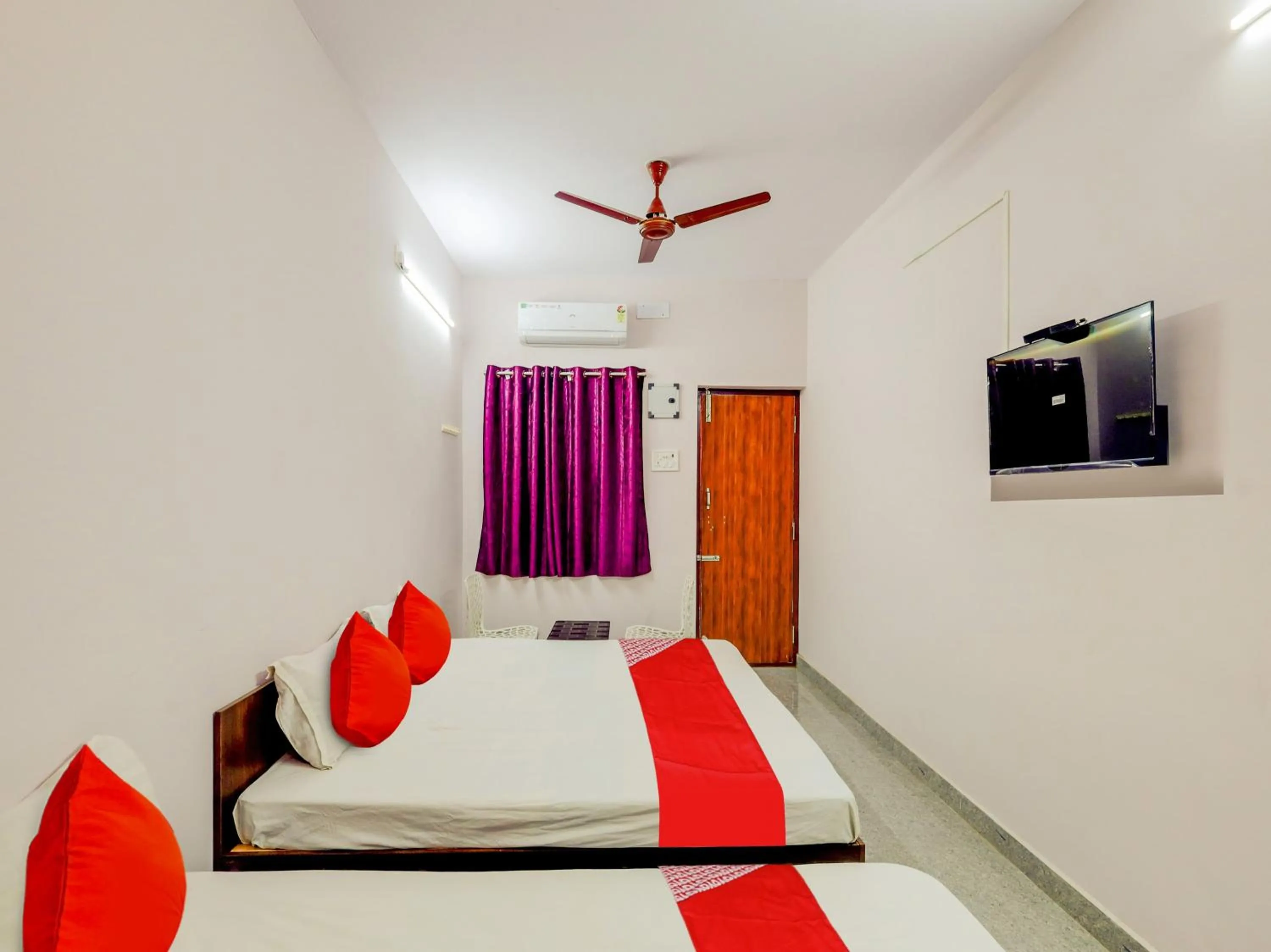 Bedroom in Hotel O Ram Residency