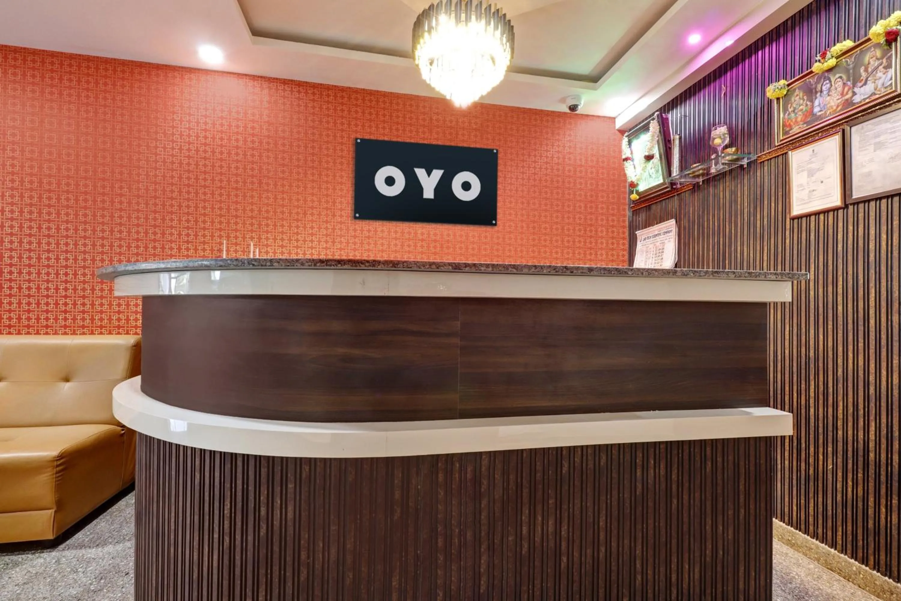 Lobby or reception in Hotel O J.K. Suites & Rooms