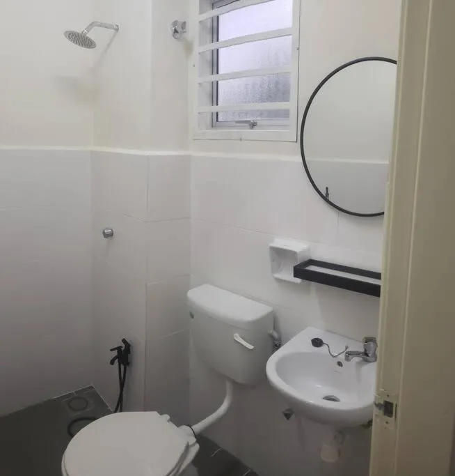 Toilet in Teratak Teratai Homestay- Corner