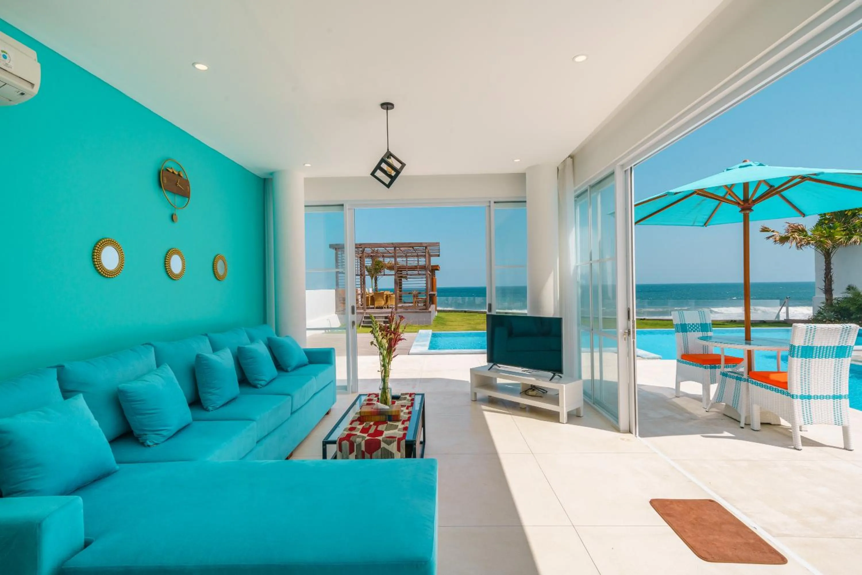 Day in Abian Kapas Beach House