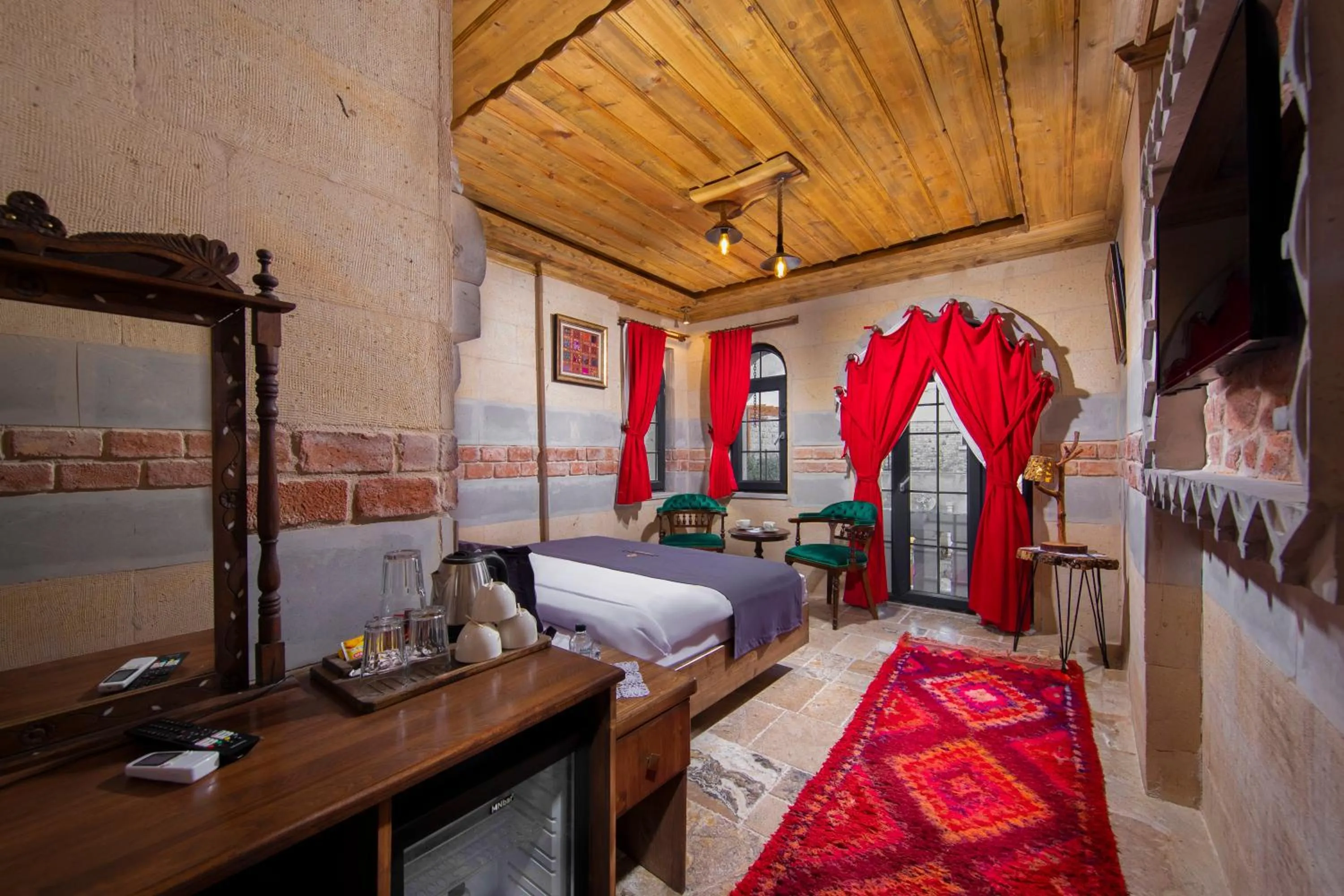 Communal lounge/ TV room, Bed in Cappadocia Chiaro