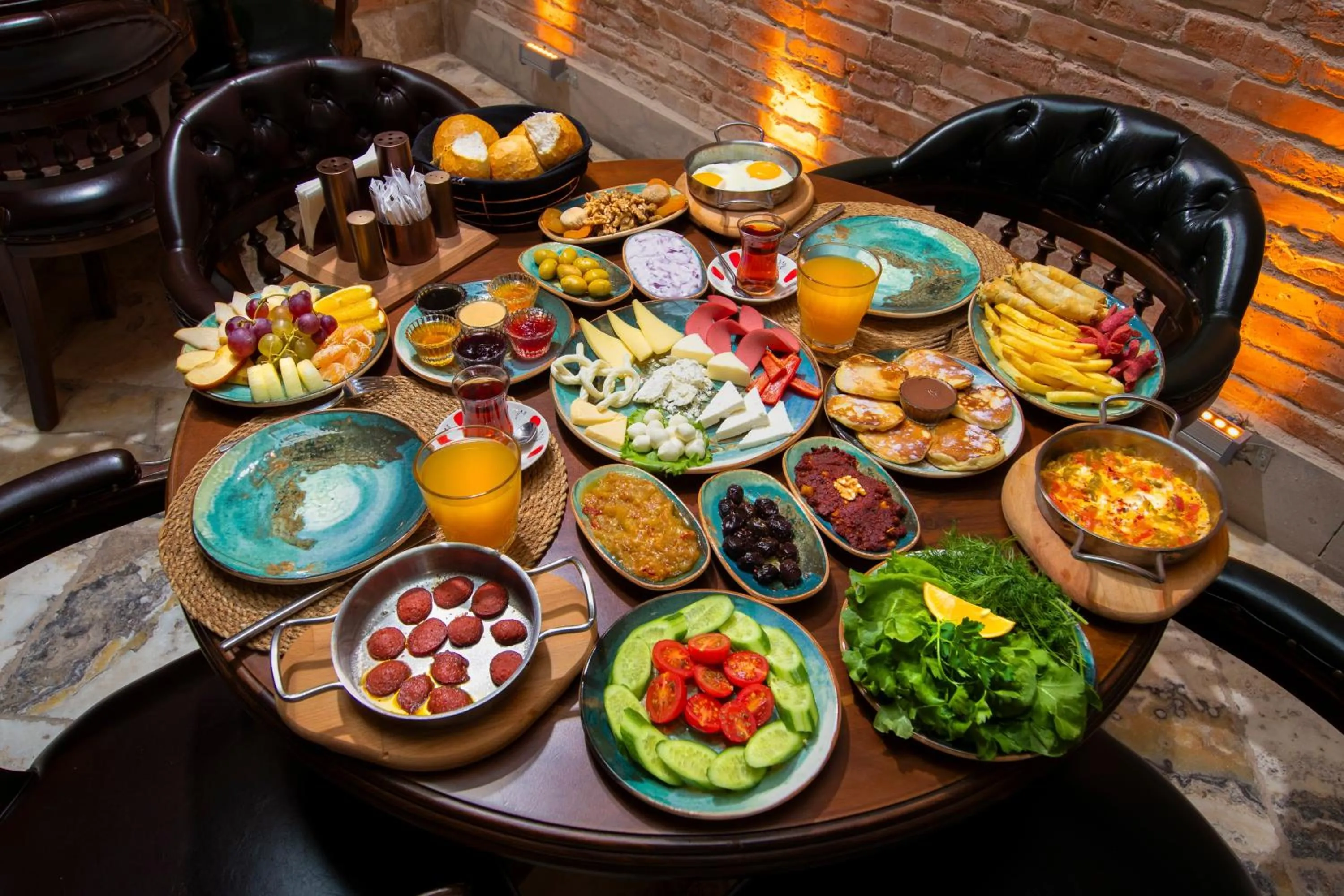 Breakfast in Cappadocia Chiaro
